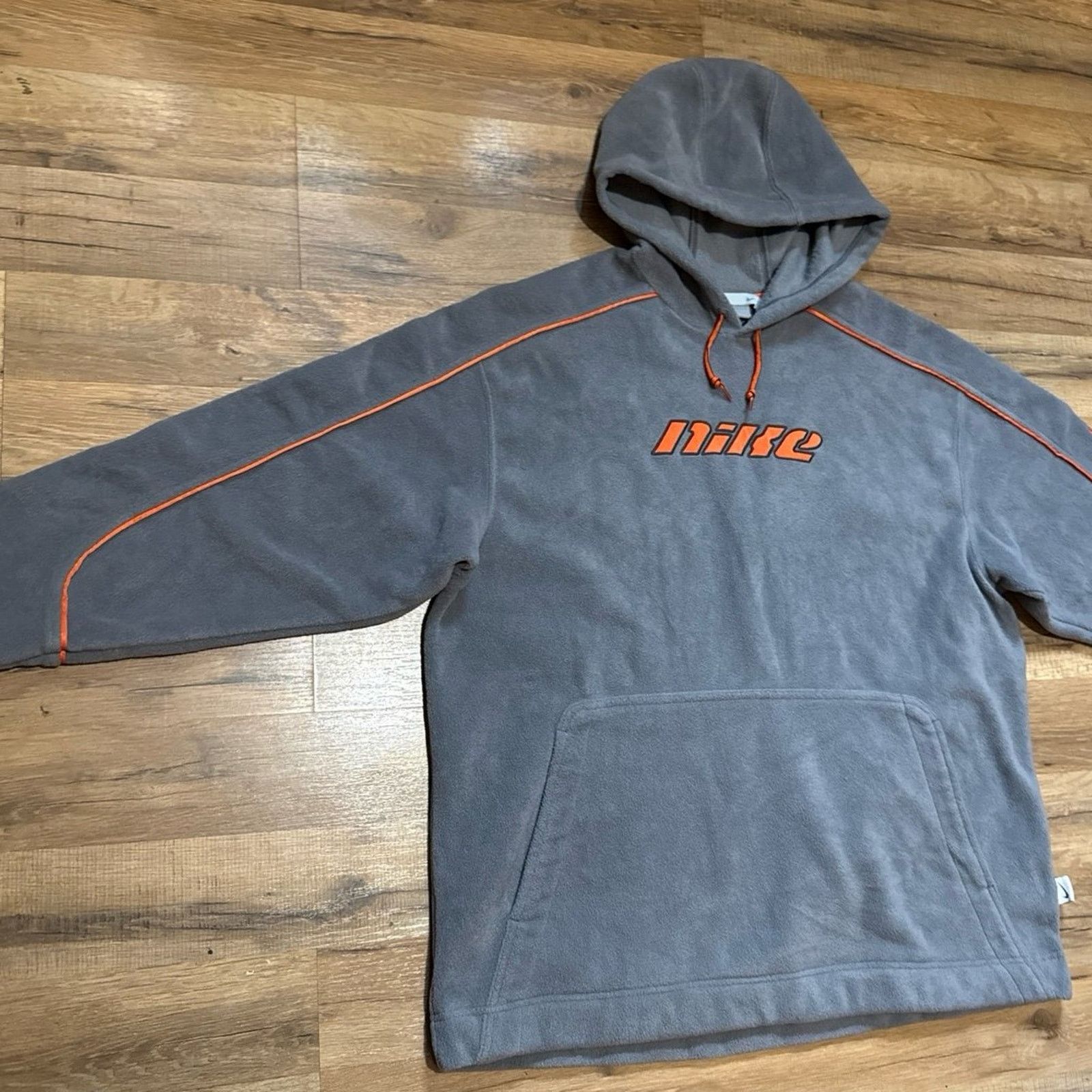 Nike Y2K Nike Spell Out Fleece Hoodie Sweatshirt Size US L / EU 52-54 / 3 - 3 Thumbnail