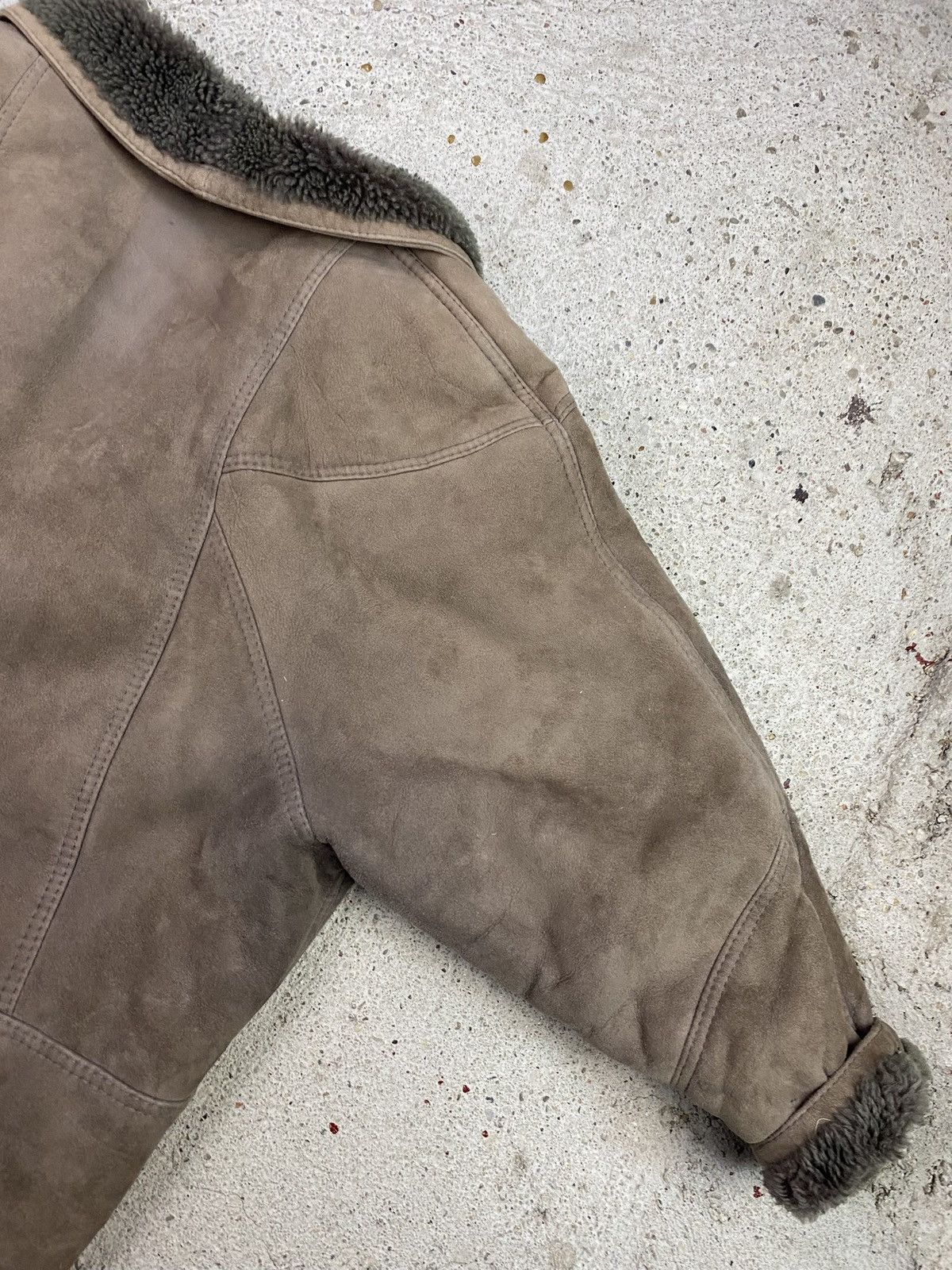 Vintage Shearling leather jacket brown warm made in italy Size US L / EU 52-54 / 3 - 5 Thumbnail