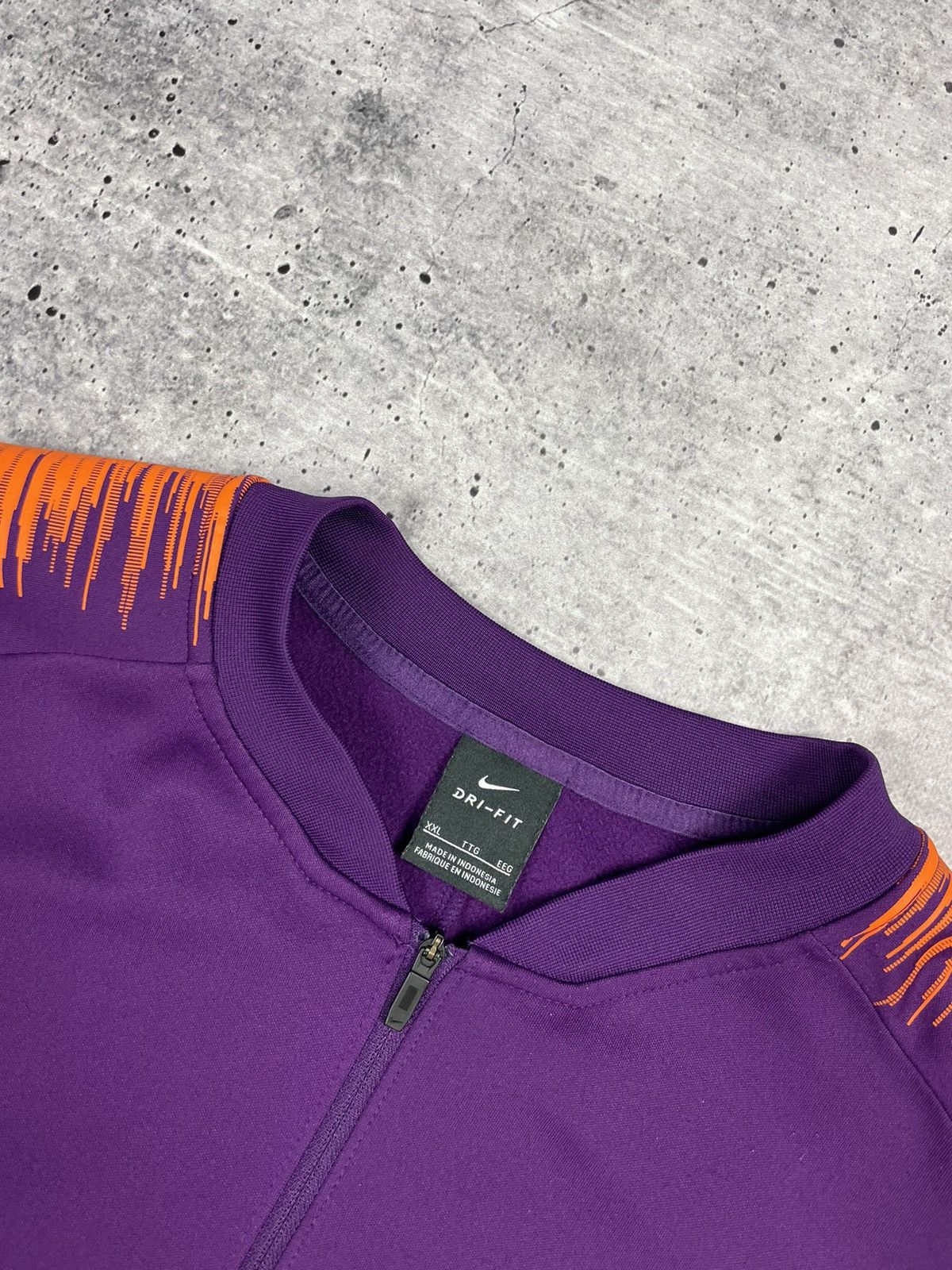 Nike × Vintage Vintage Nike Y2K Manchester City Reflective Logo Zip Olympic Size US XXL / EU 58 / 5 - 8 Thumbnail