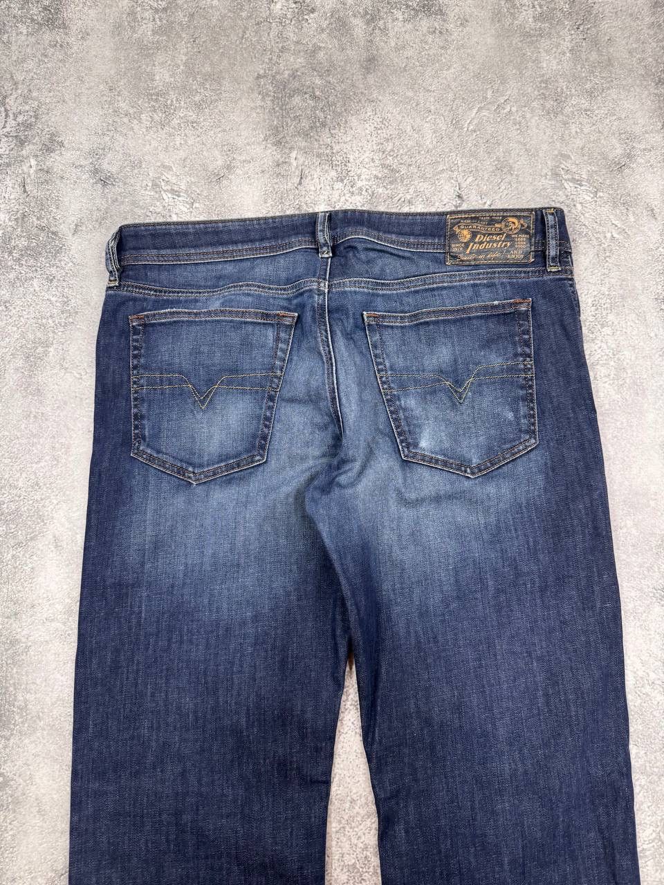 Diesel Diesel Men Dark Blue Denim Jeans Pants Straight Fit Size W34 Size US 34 / EU 50 - 2 Thumbnail