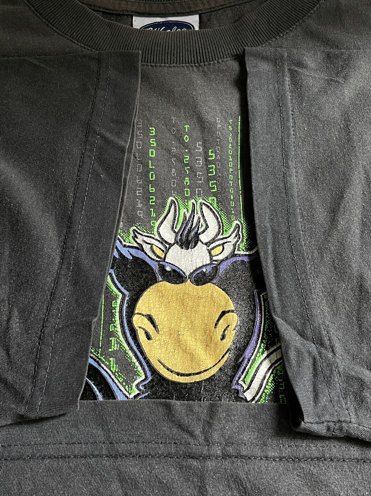 Vintage 00’s Vintage Matrix Cow T-Shirt Crazy Art Y2K Humor RARE Size US XL / EU 56 / 4 - 4 Thumbnail