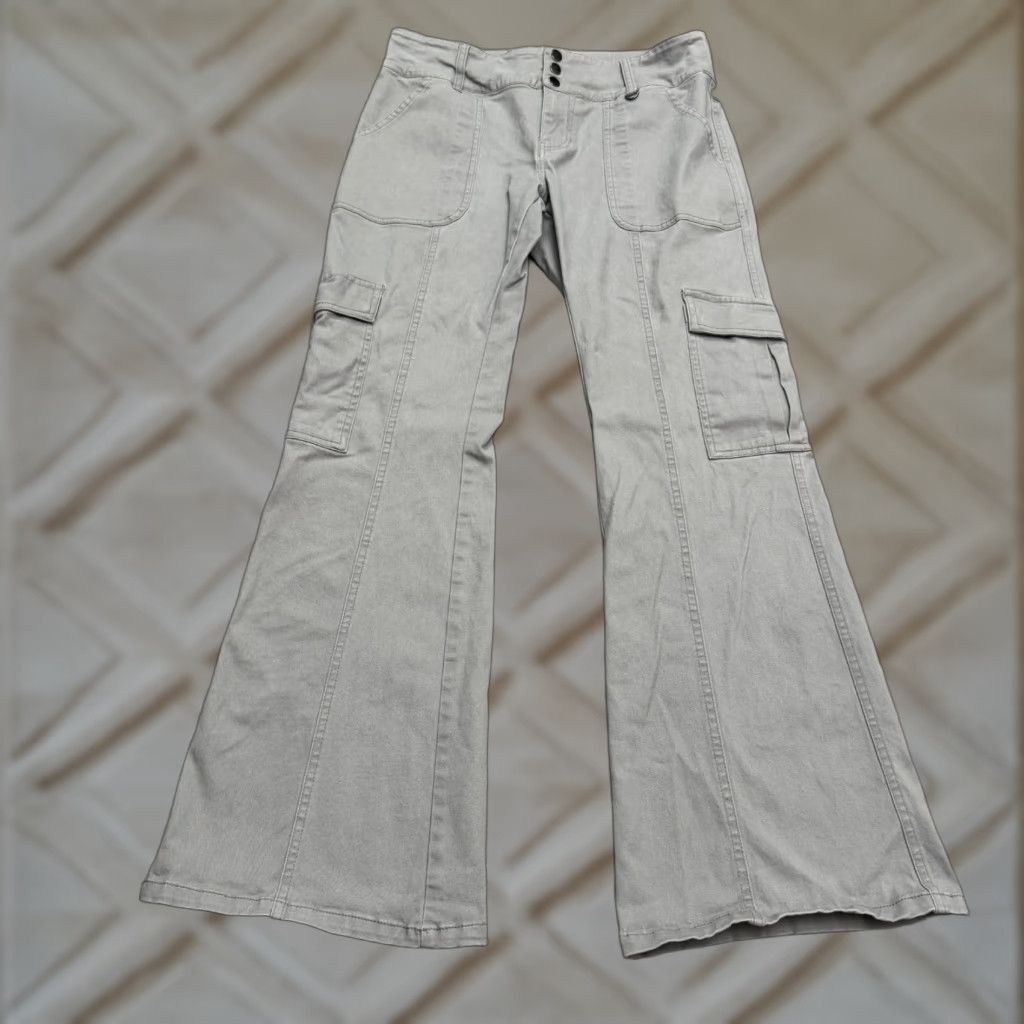 Vintage Empyre Cargo Wide Leg Flare Pants Womens 32x31 Brown Cotton Casual 28 Regular 6 High Rise Button Zip Pockets Breathable Size 28" / US 6 / IT 42 - 1 Thumbnail
