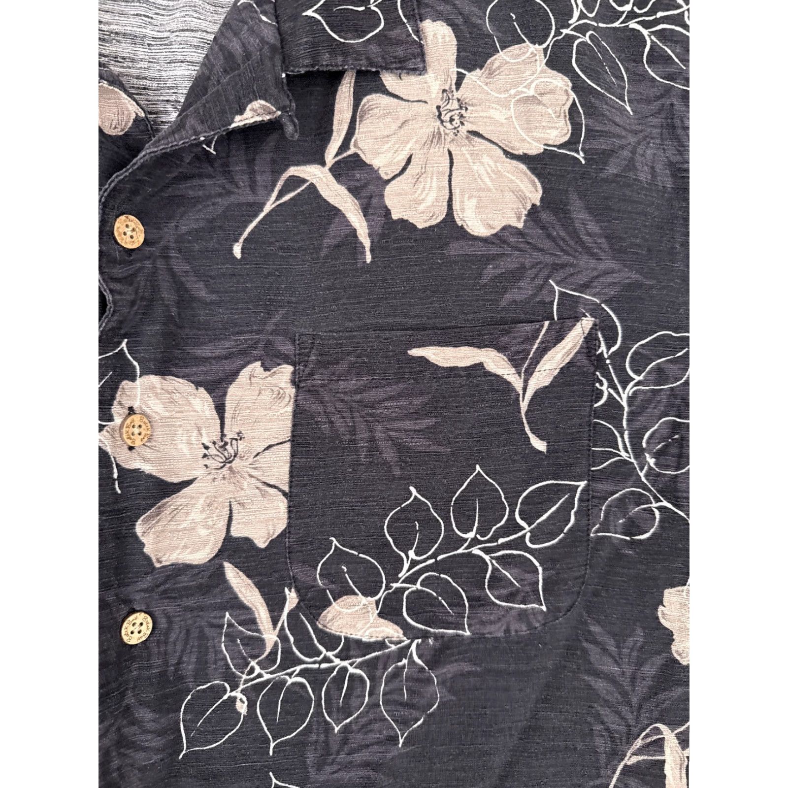 Vintage Batik Bay Shirt Men Large Black Beige Floral Leaf Button-Up Silk Size US L / EU 52-54 / 3 - 6 Thumbnail