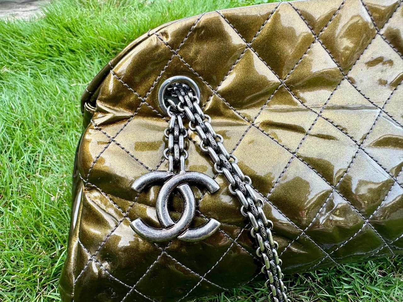 Chanel Mademoiselle Ombre Quilted Patent Leather Bowling
