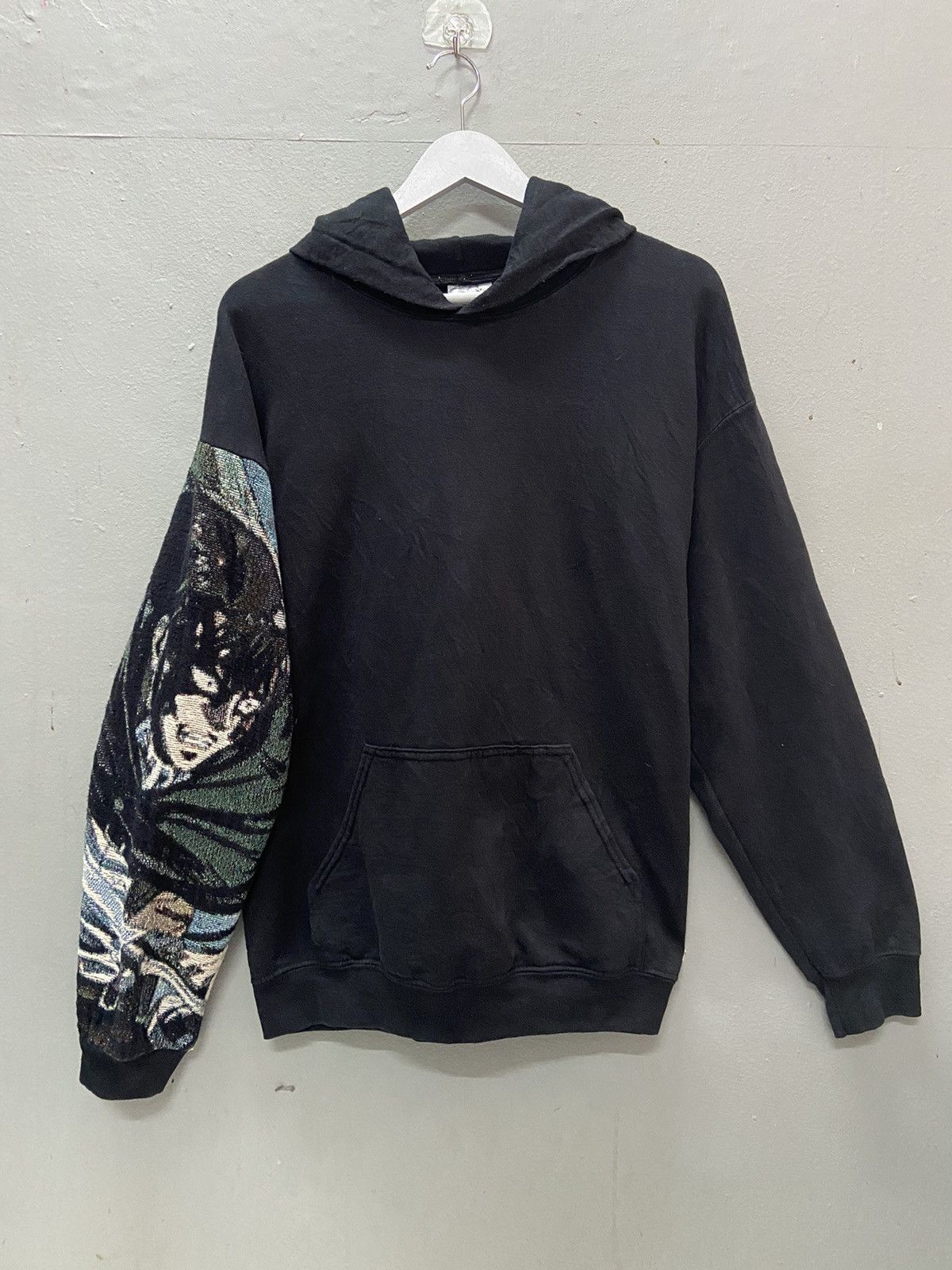 Anime CUSTOMIZER LINE ANIME LEVI ACKERMAN HOODIE Size US L / EU 52-54 / 3 - 2 Thumbnail
