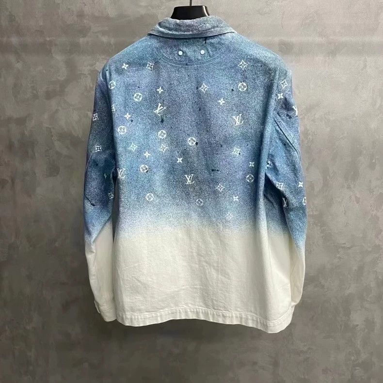 Louis Vuitton Louis Vuitton Blue starry sky gradient presbyopic full logo Size US M / EU 48-50 / 2 - 2 Thumbnail