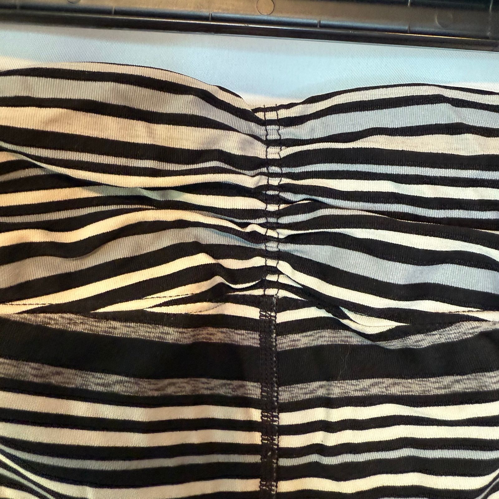 Calvin Klein Calvin Klein Striped Leggings M Womens Athletic Ankle Ruched Size 30" / US 8 / IT 44 - 6 Thumbnail