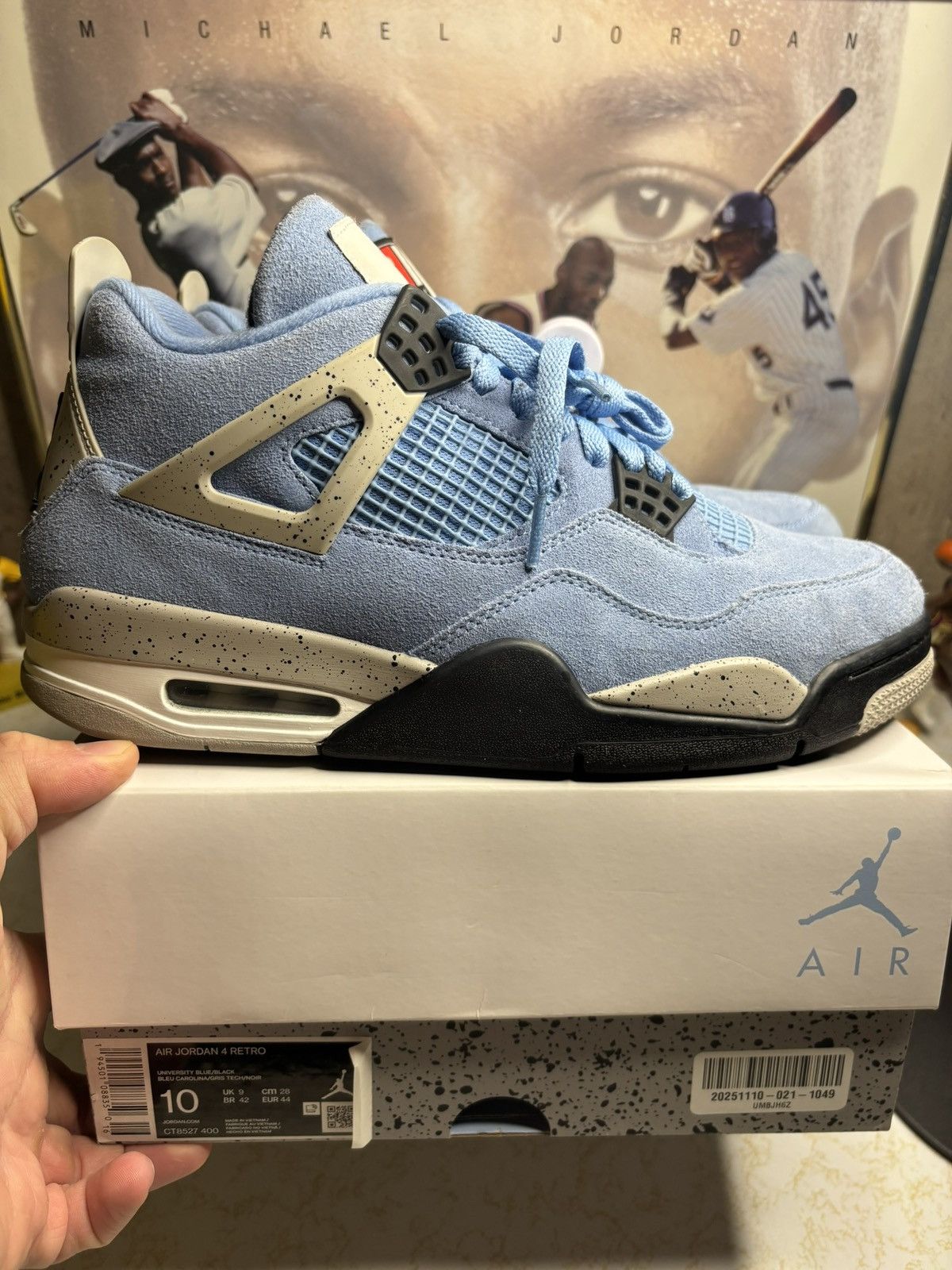 Jordan Brand Jordan Retro 4 “UNC” Size US 10 / EU 43 - 1 Thumbnail