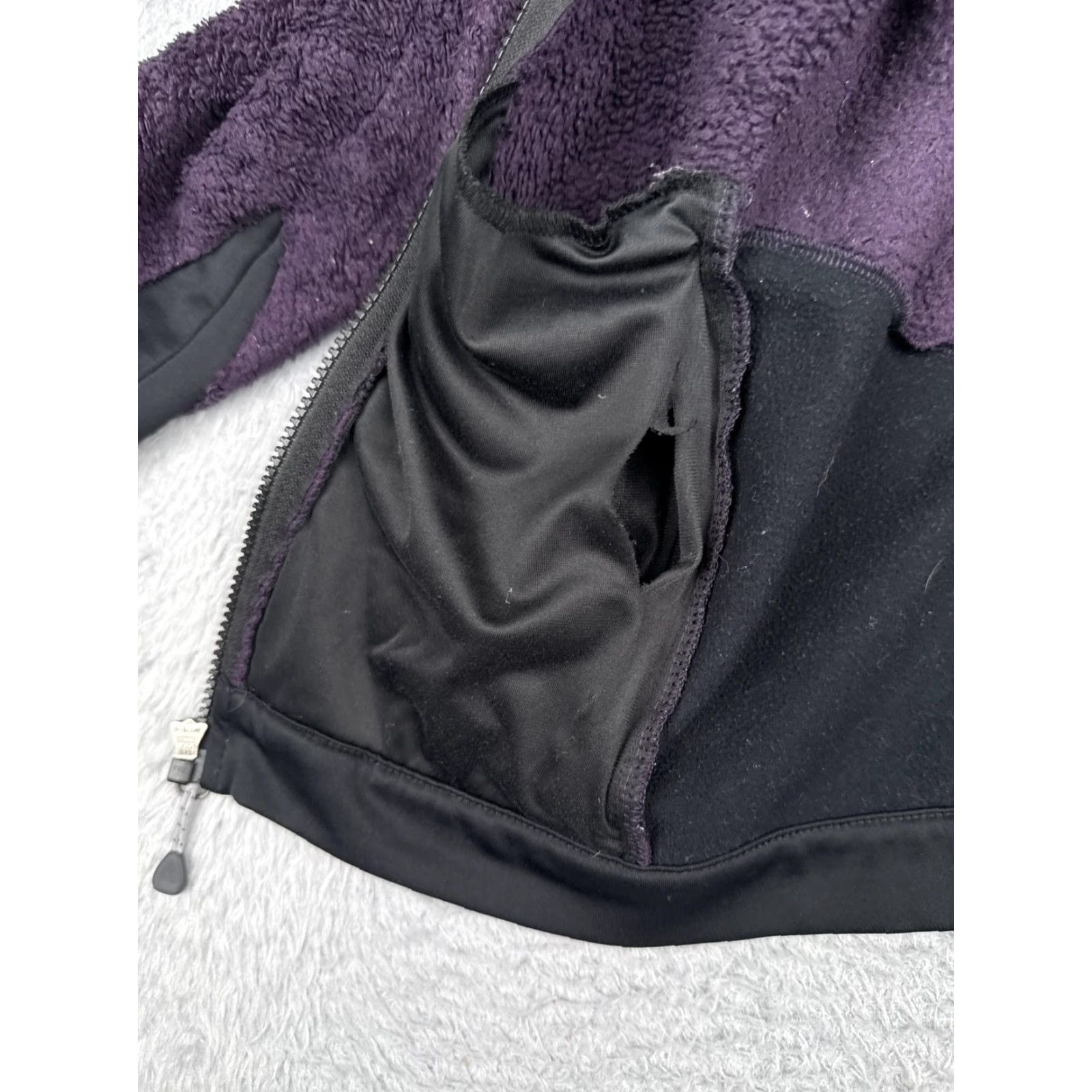 Mountain Hardwear Mountain Hardwear Jacket Womens Small Purple Fleece Full Zip Softshell READ Size S / US 4 / IT 40 - 2 Thumbnail