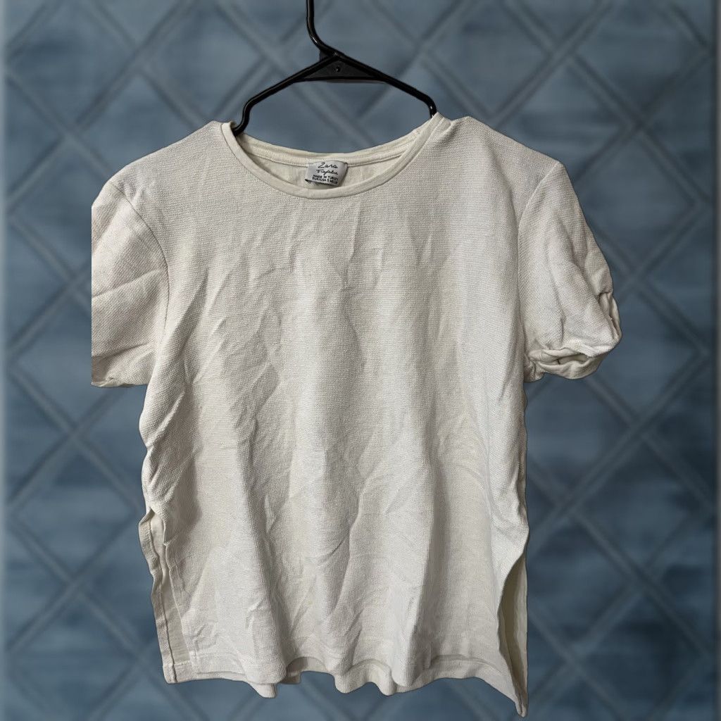 Zara ZARA Trafaluc T-Shirt Womens Small White Crew Neck Dolman Sleeve Basic Knit Short Sleeve Casual 90s? (but avoid false decade) Size S / US 4 / IT 40 - 1 Thumbnail