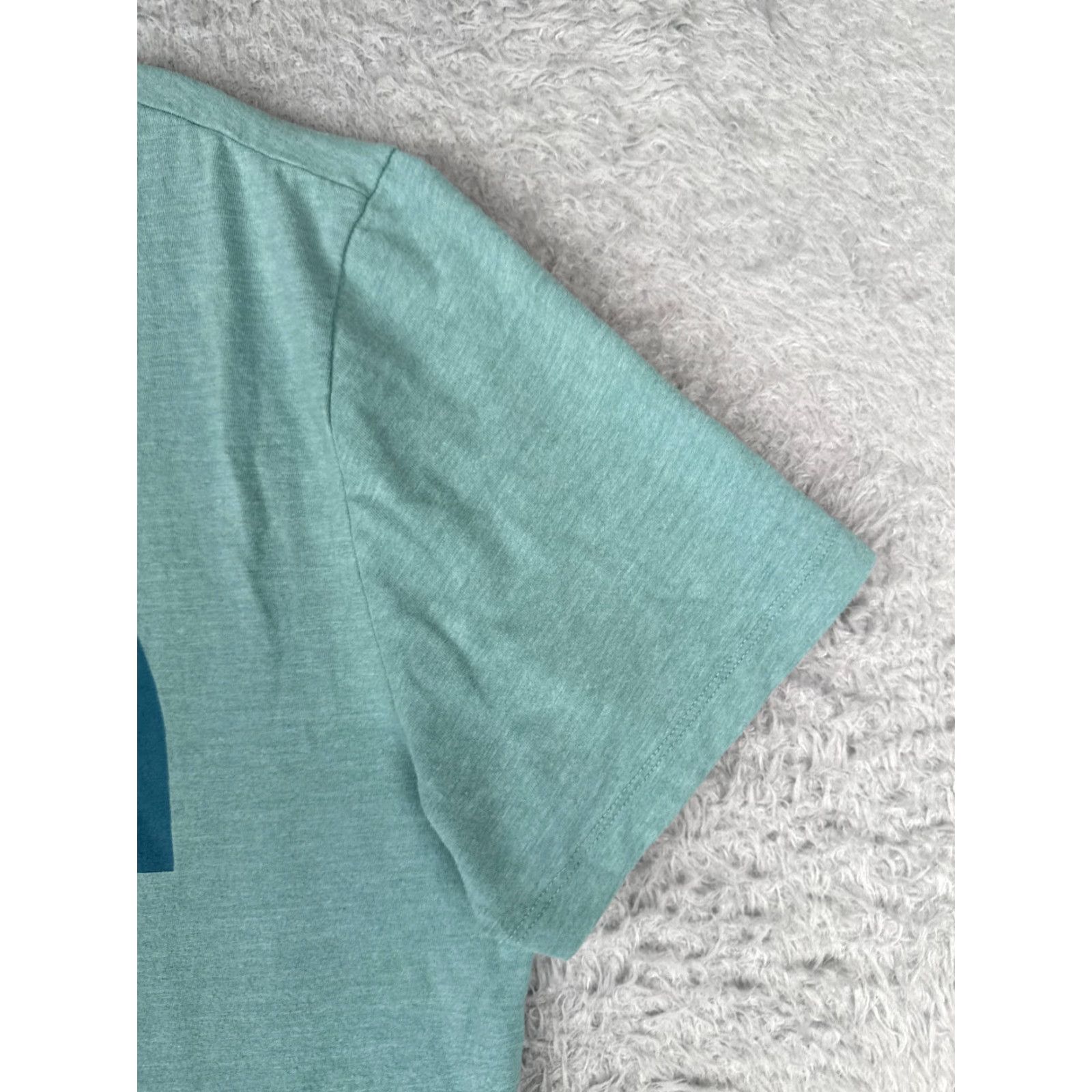 The North Face The North Face Shirt Men Medium Blue Short Sleeve Crew Neck Cotton Poly Blend Size US M / EU 48-50 / 2 - 2 Thumbnail