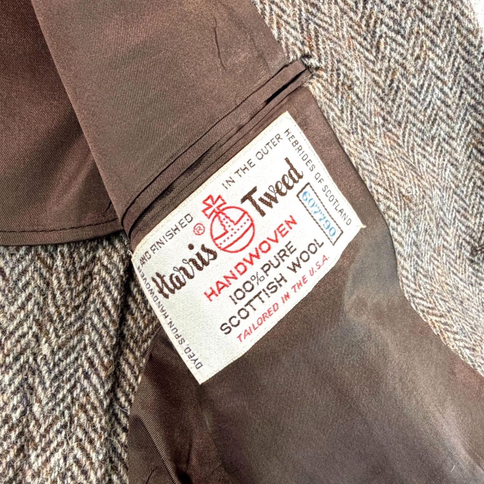 Harris Tweed VINTAGE Harris Tweed Blazer Sports Coat Brown Herringbone Men 40 USA Made Size 40R - 4 Thumbnail