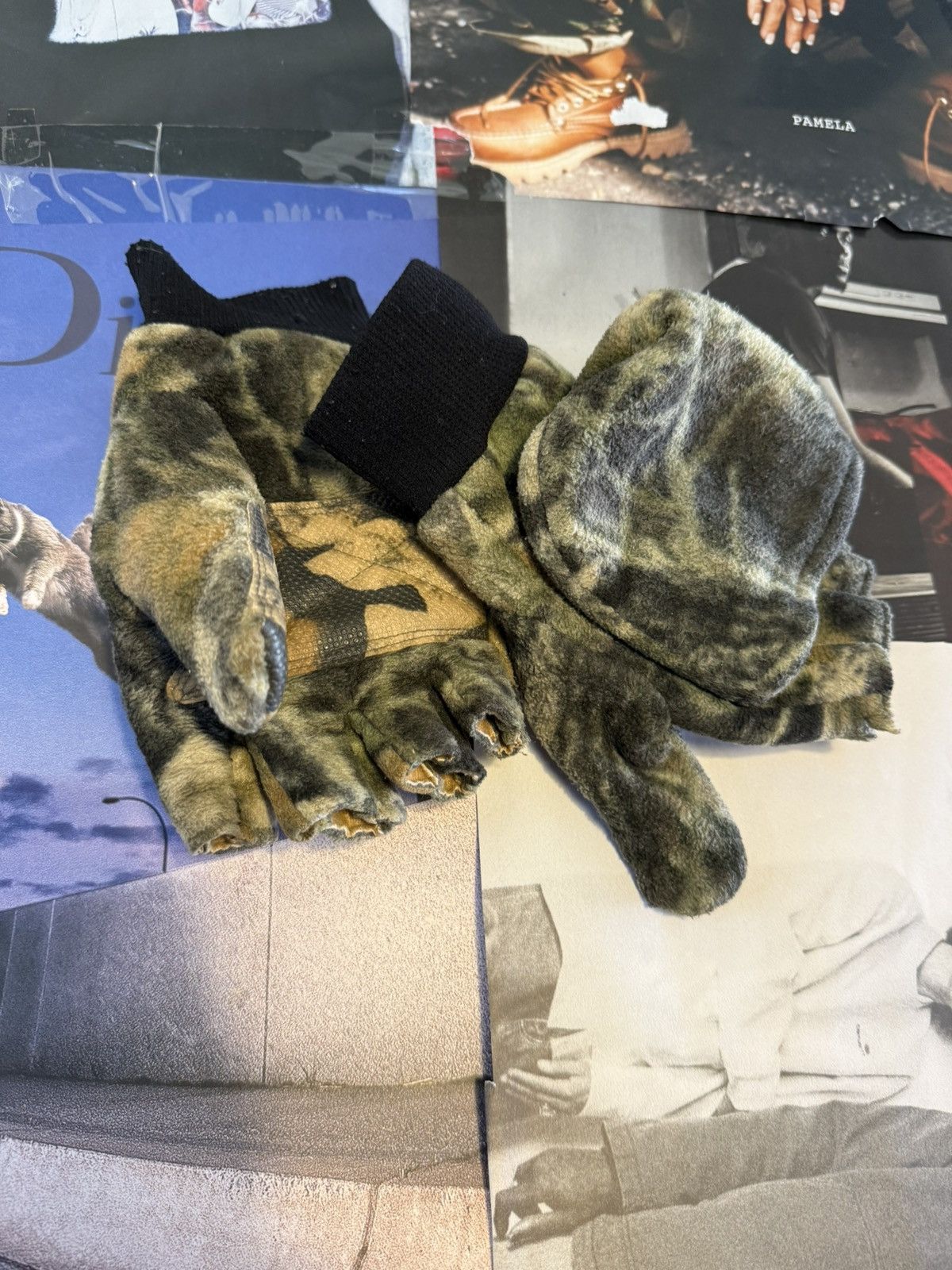 Vintage Camo Fleece Convertible Flip-Top Mittens / Fingerless Gloves Size ONE SIZE - 2 Thumbnail