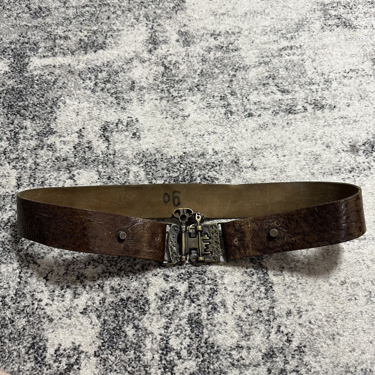 Vintage Super Rare Exclusive Vintage Avangarde Y2K belt Lock Size ONE SIZE - 1 Thumbnail