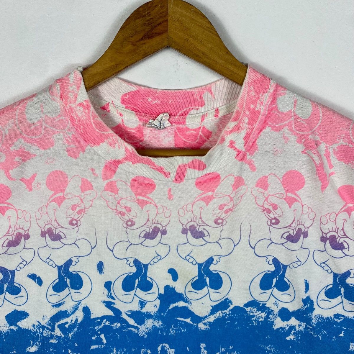 Disney Vintage 90s Disney MINNIE MOUSE Fullprint Cartoon Tee Shirt Size M / US 6-8 / IT 42-44 - 2 Thumbnail