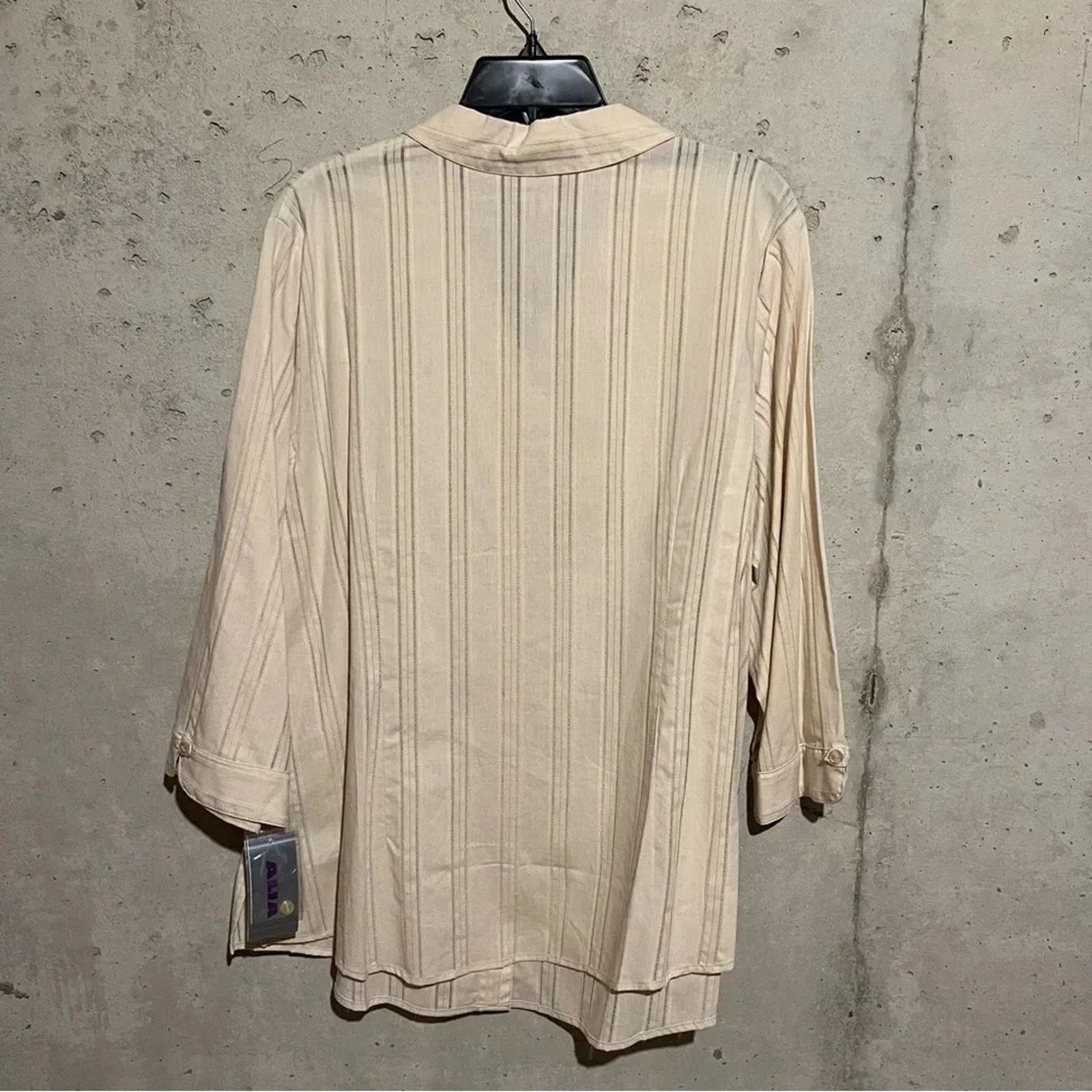 Other ALIA NWT Plus Sz 18W 3/4 Sleeve Button Front Career Shirt Size XXL / US 16-18 / IT 52-54 - 8 Thumbnail