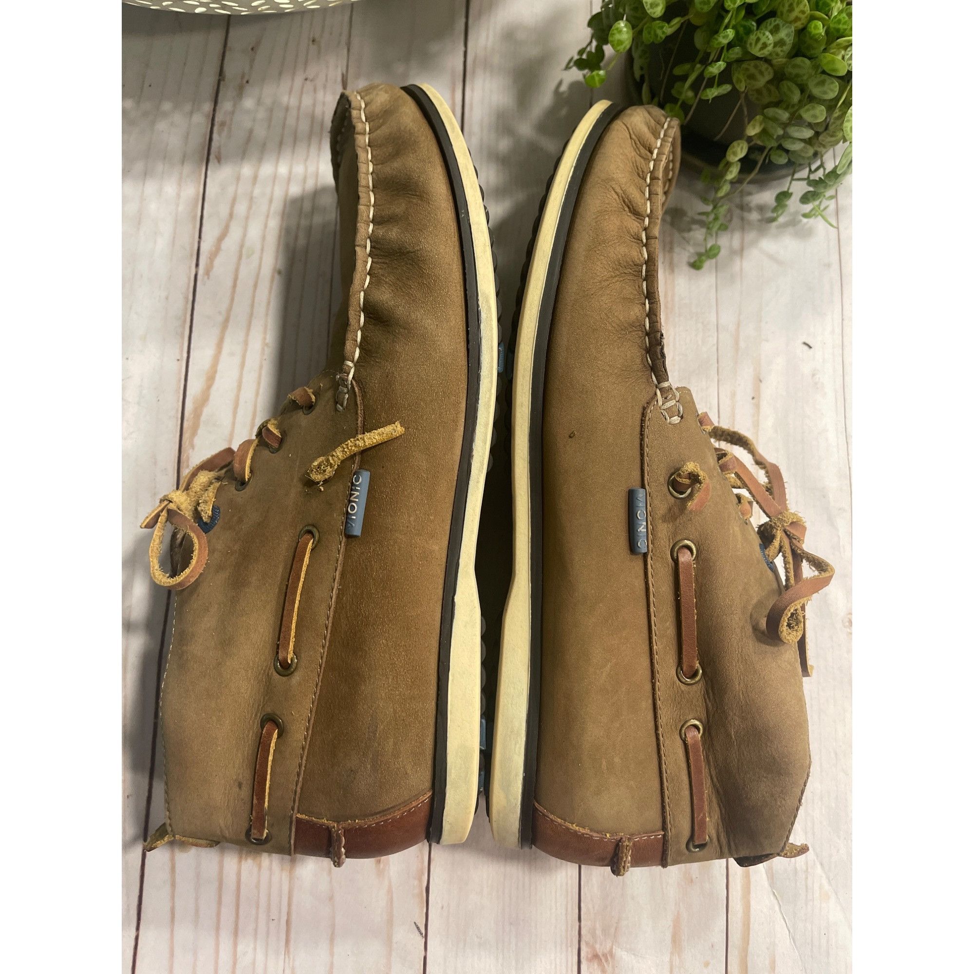 Vionic Vionic Men’s Leather Boat Shoes SZ US 10 Size US 10 / EU 43 - 8 Thumbnail