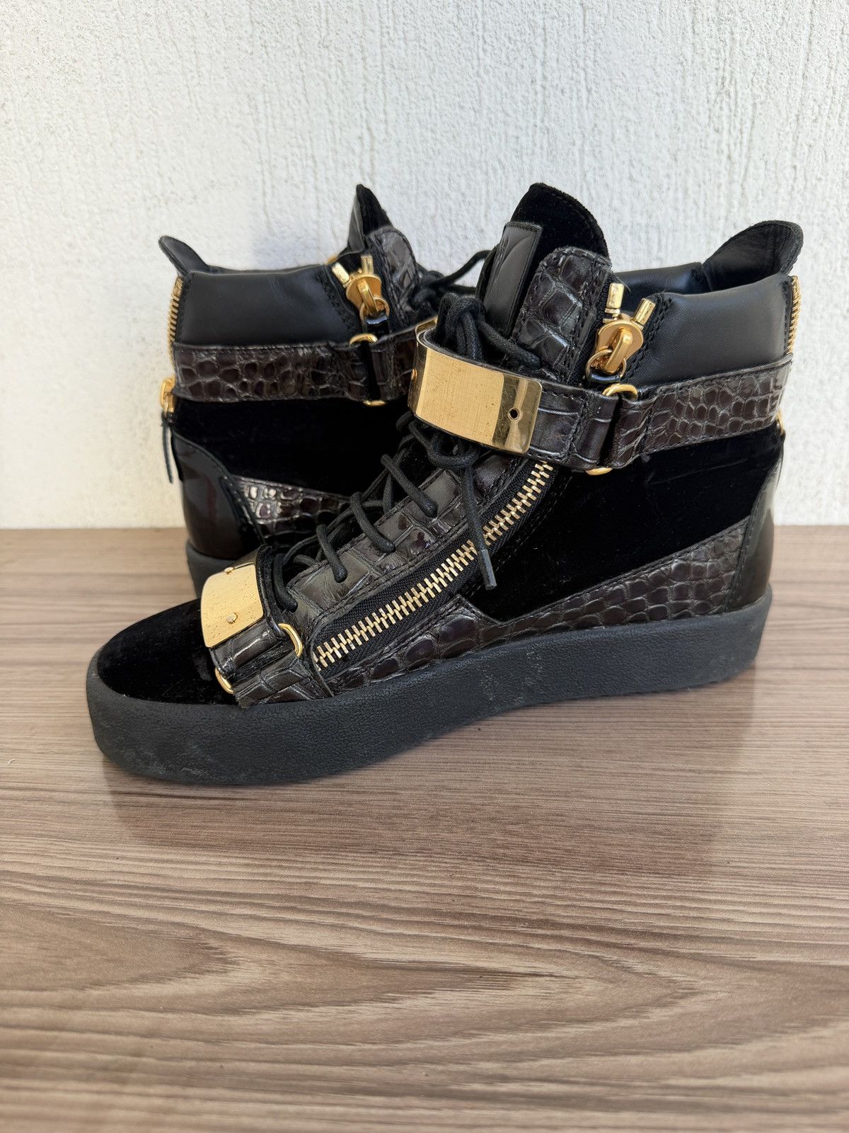 Giuseppe Zanotti croc embossed coby sneaker Size US 8 / EU 41 - 12 Thumbnail