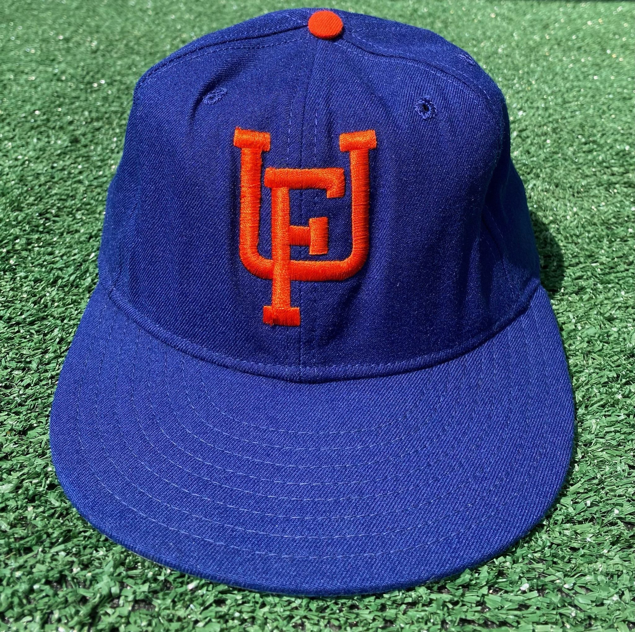 New Era 80s New Era Wool Florida Gators Fitted Hat Size 7 1/4 Size ONE SIZE - 1 Thumbnail