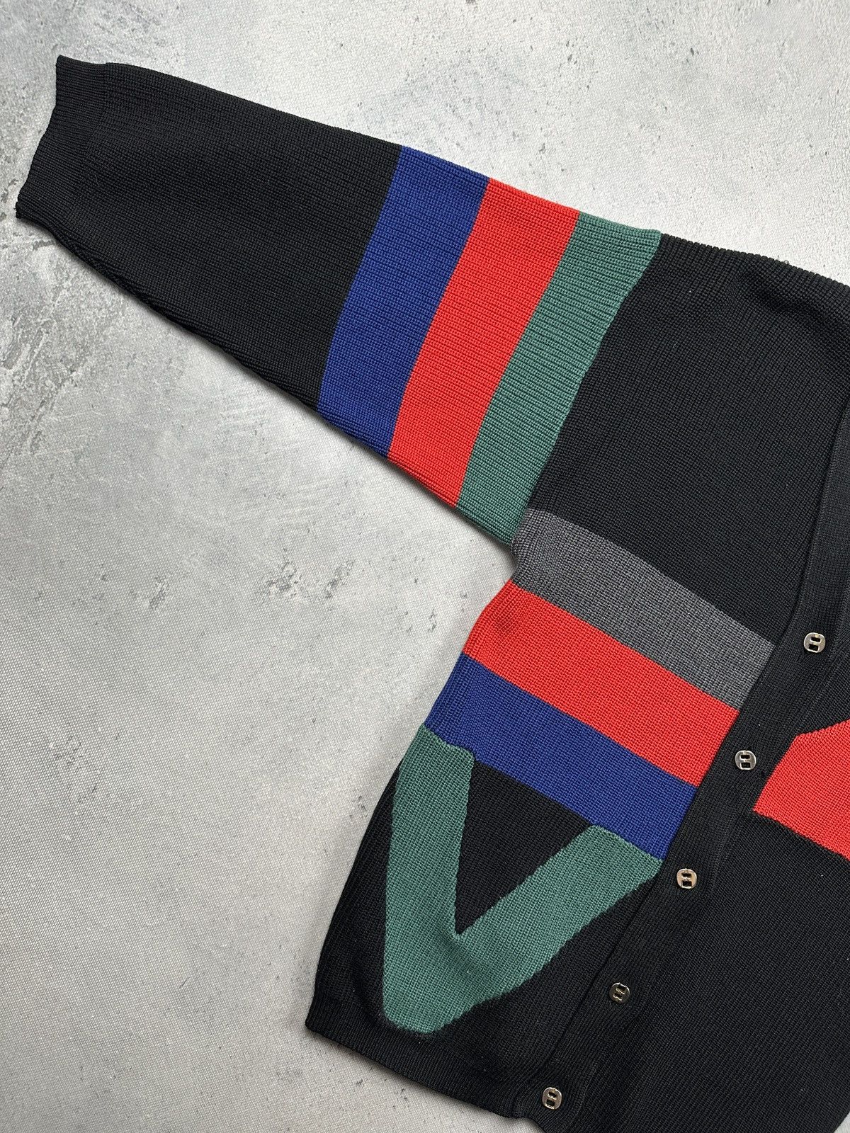 Salvatore Ferragamo Salvatore Ferragamo Geometric Wool Cardigan Archive Italy Size S / US 4 / IT 40 - 5 Thumbnail