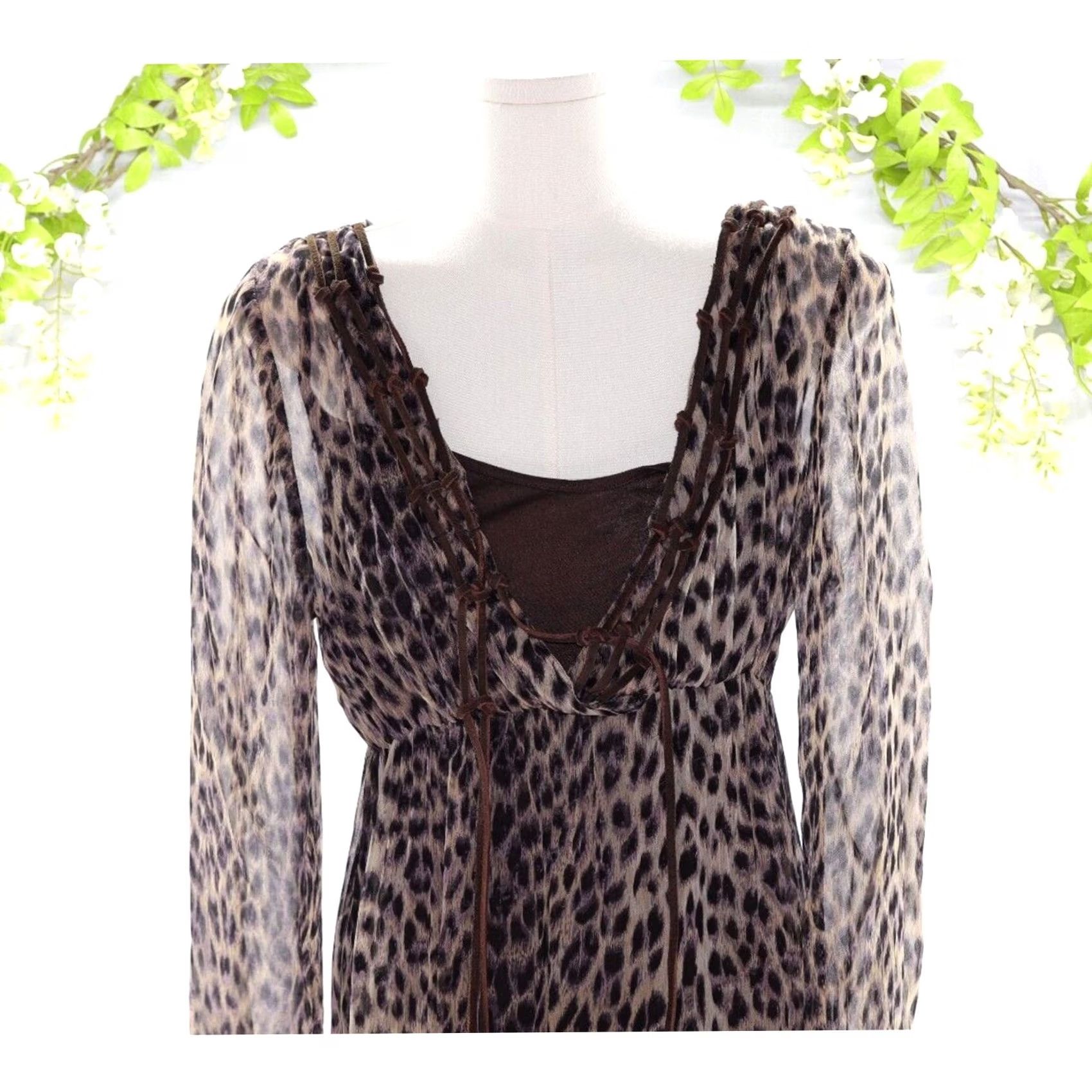Vintage VINTAGE Buffalo Sheer Leopard Print Long Sleeve Dress Leather Detail S PS Petite Womens Size S / US 4 / IT 40 - 3 Thumbnail