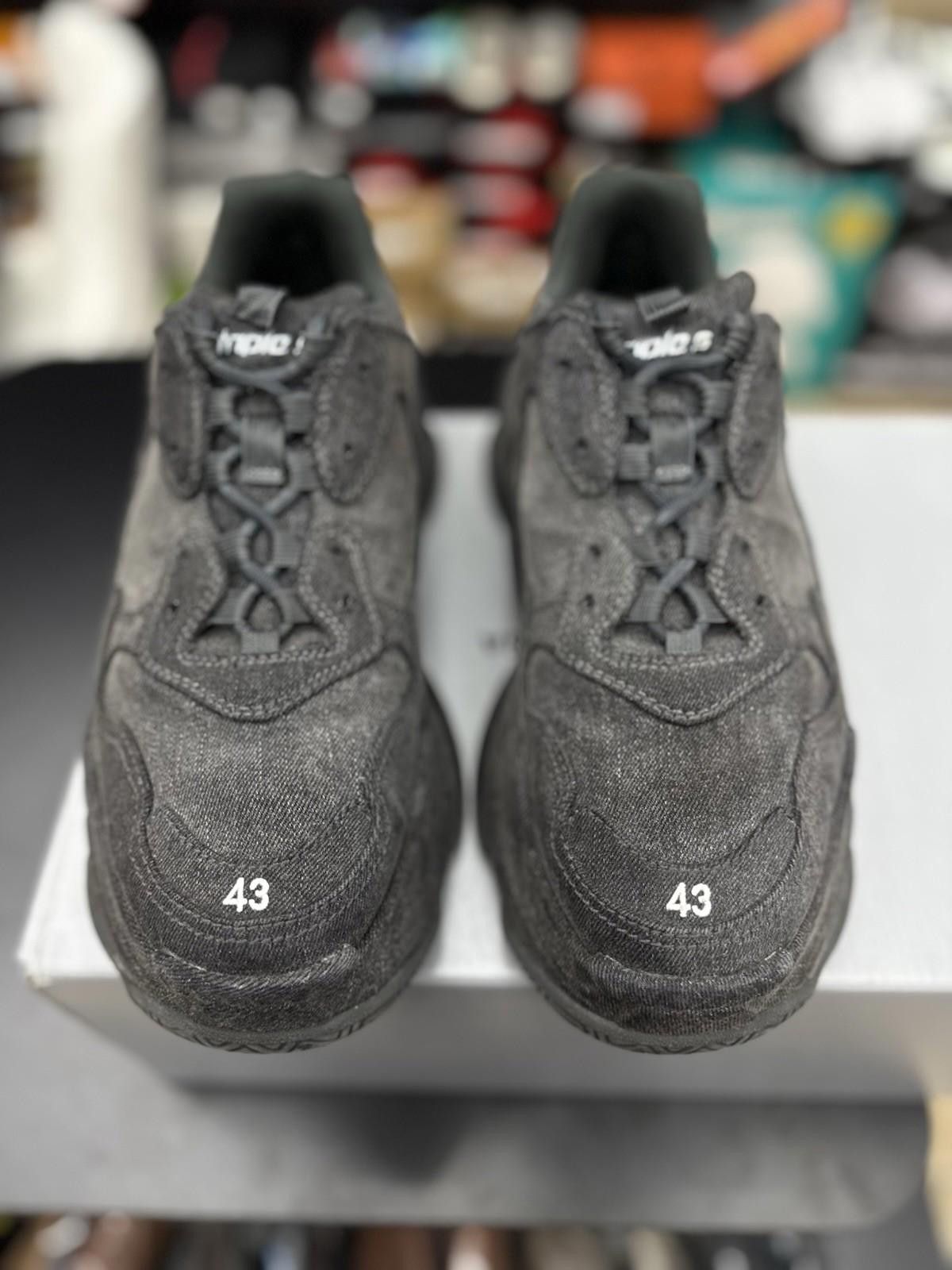 Balenciaga Balenciaga Triple S Denim Size 10US/43EU $1150 Retail Size US 10 / EU 43 - 3 Thumbnail