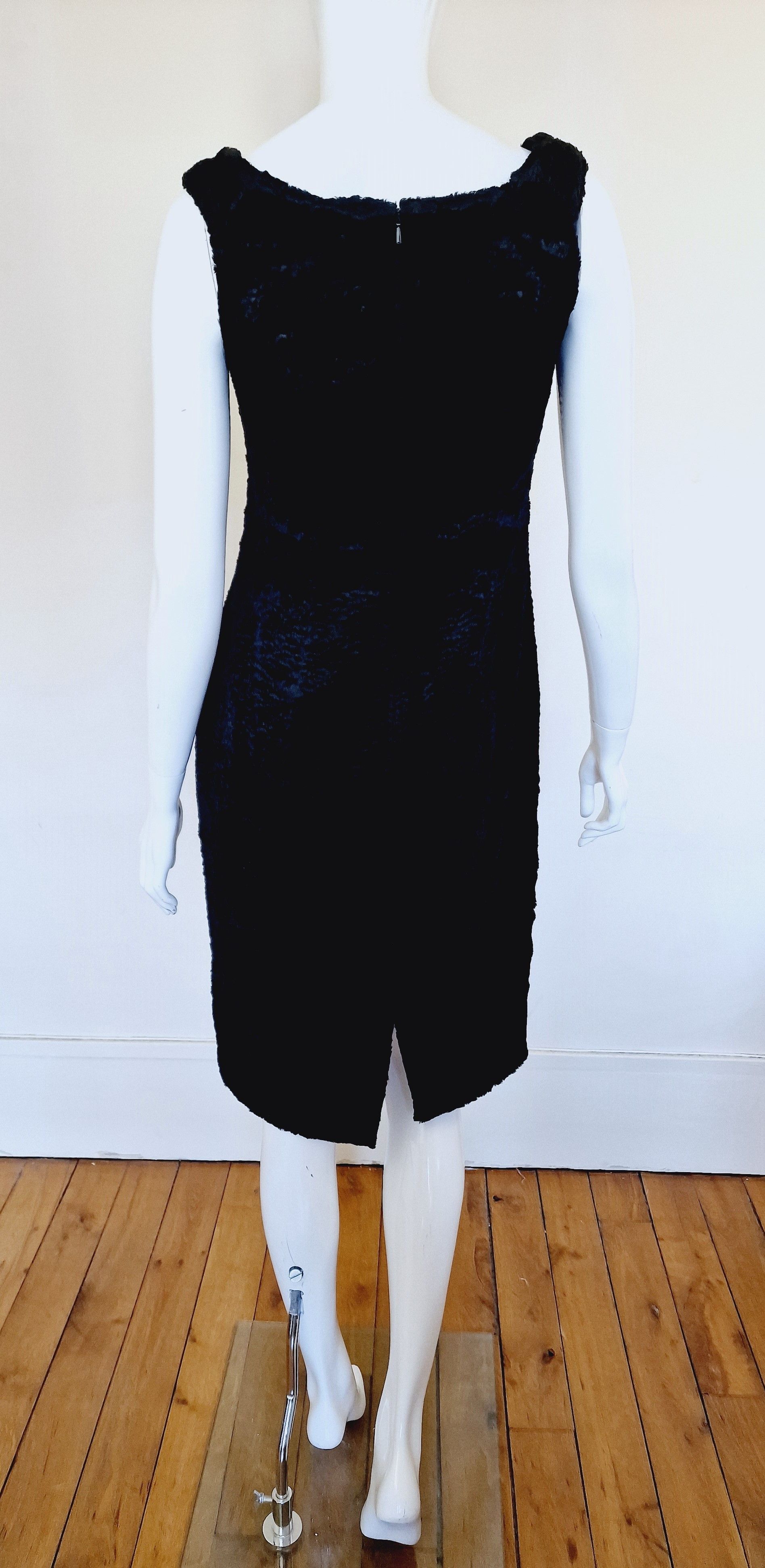 Vivienne Westwood Vivienne Westwood Faux Fur Runway F/W 1994 Corset Dress Size M / US 6-8 / IT 42-44 - 7 Thumbnail