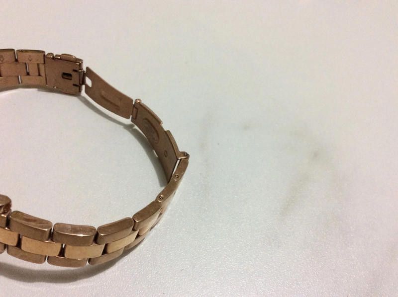 Designer Olivia gold dial gold stainless steel bracelet watch Size ONE SIZE - 3 Thumbnail