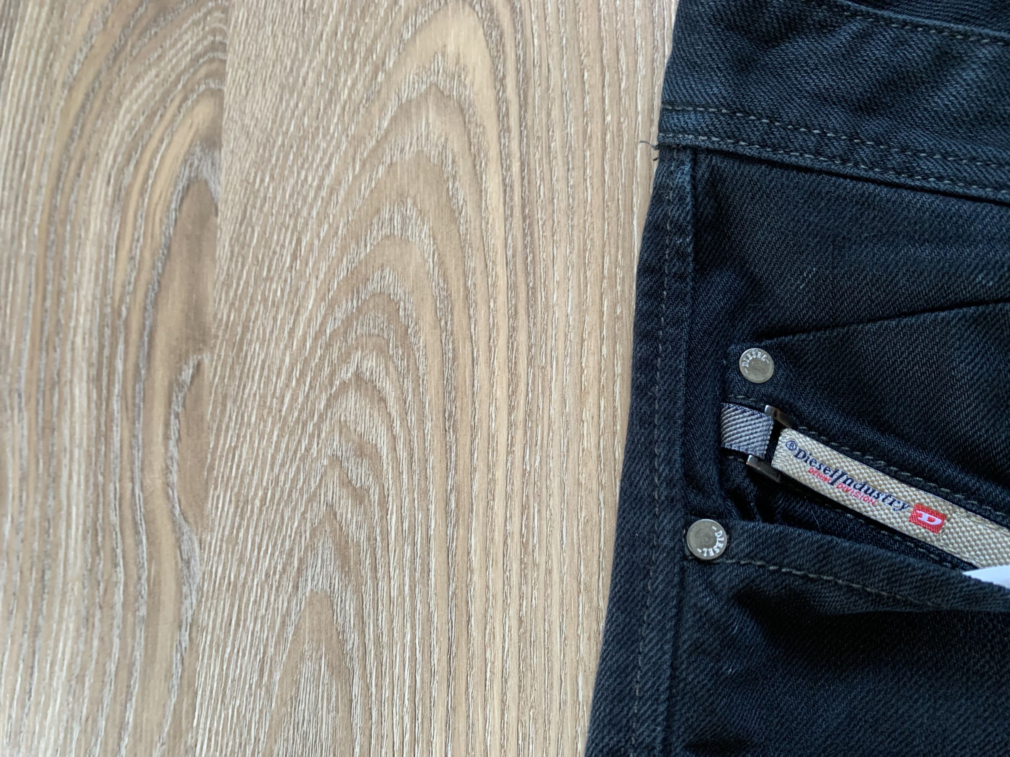 Diesel Diesel Darron Regular Slim Tapered Jeans Size US 33 - 8 Thumbnail