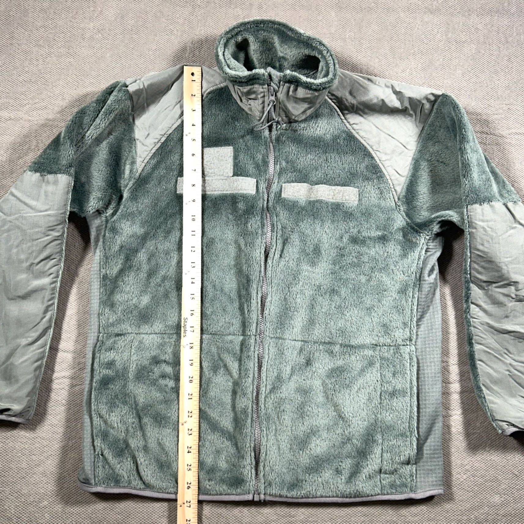 Vintage Polartec Gen III Mens Cold Weather Jacket Green Solid Full Zip M Reg Fleece Size US M / EU 48-50 / 2 - 3 Thumbnail