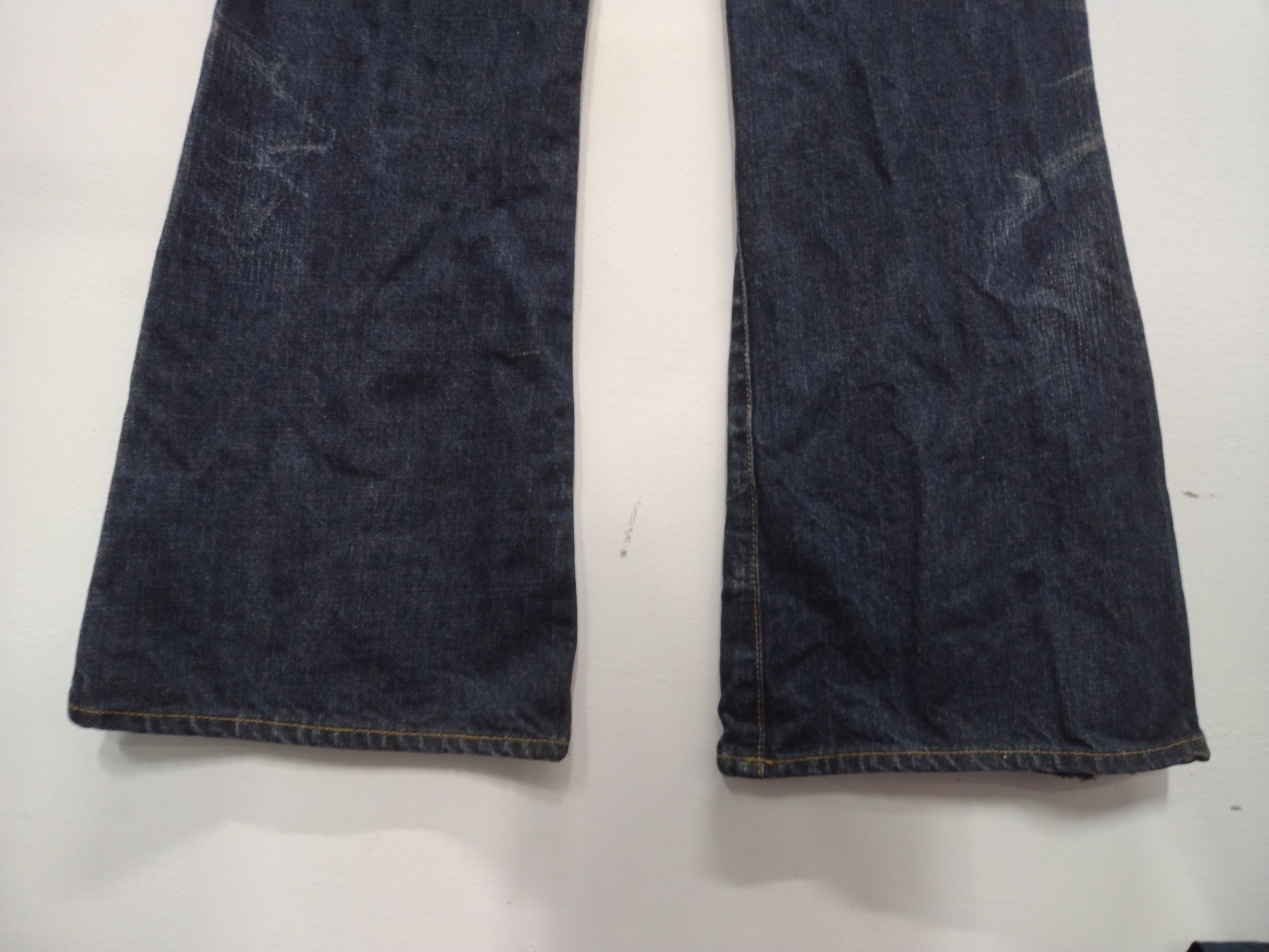 Justin Marvelous awesome Distressed like new Justin BOOT CUT jeans Size US 34 / EU 50 - 7 Thumbnail