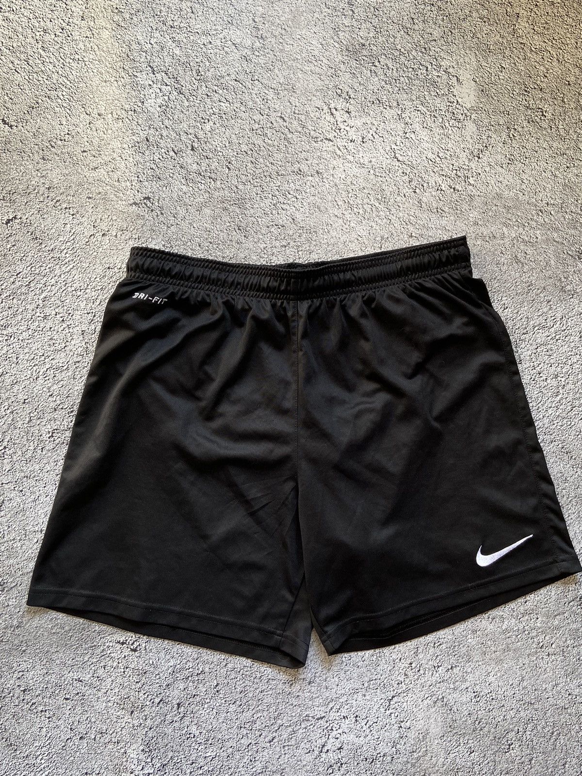 Nike × Vintage Vintage Nike Y2K Dri Fit Shorts Size US 31 - 2 Thumbnail