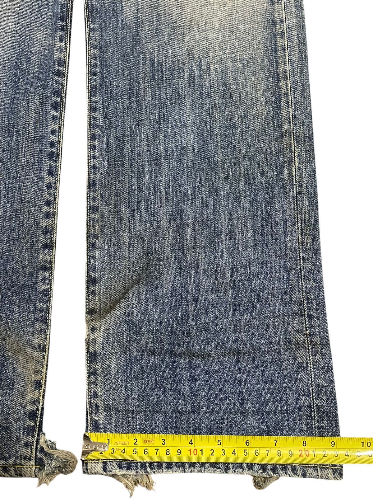Uniqlo Vintage Japanese Uniqlo Mud Wash Style Distress Loose Jeans Size US 34 / EU 50 - 16 Thumbnail