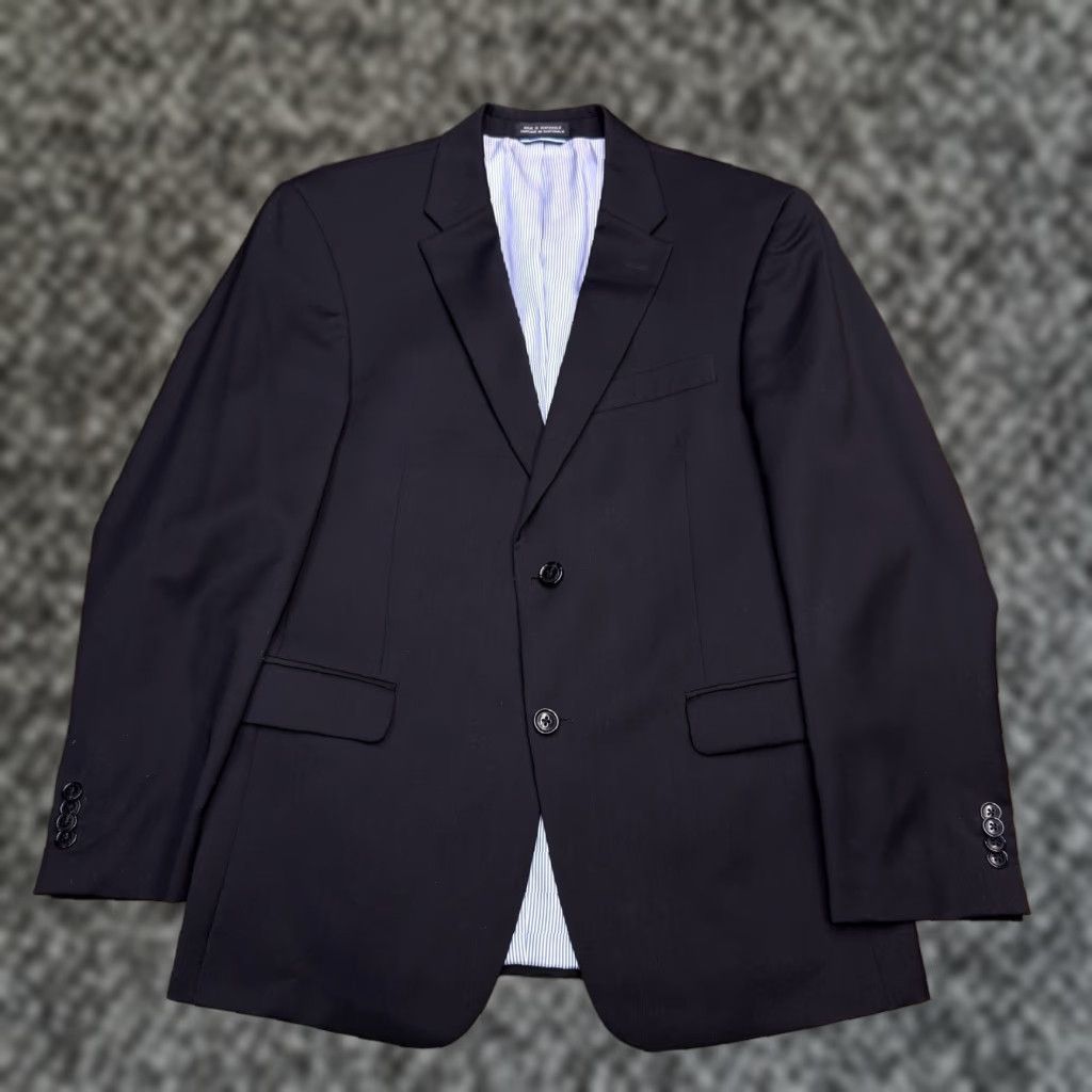 Tommy Hilfiger Tommy Hilfiger Suit Jacket 38 Short Black Wool Blazer One-Button Notch Lapel Single-Breasted Men Regular Chest 40 Front 2-Button Dry Clean Only Size US 38 / EU 54 - 1 Thumbnail