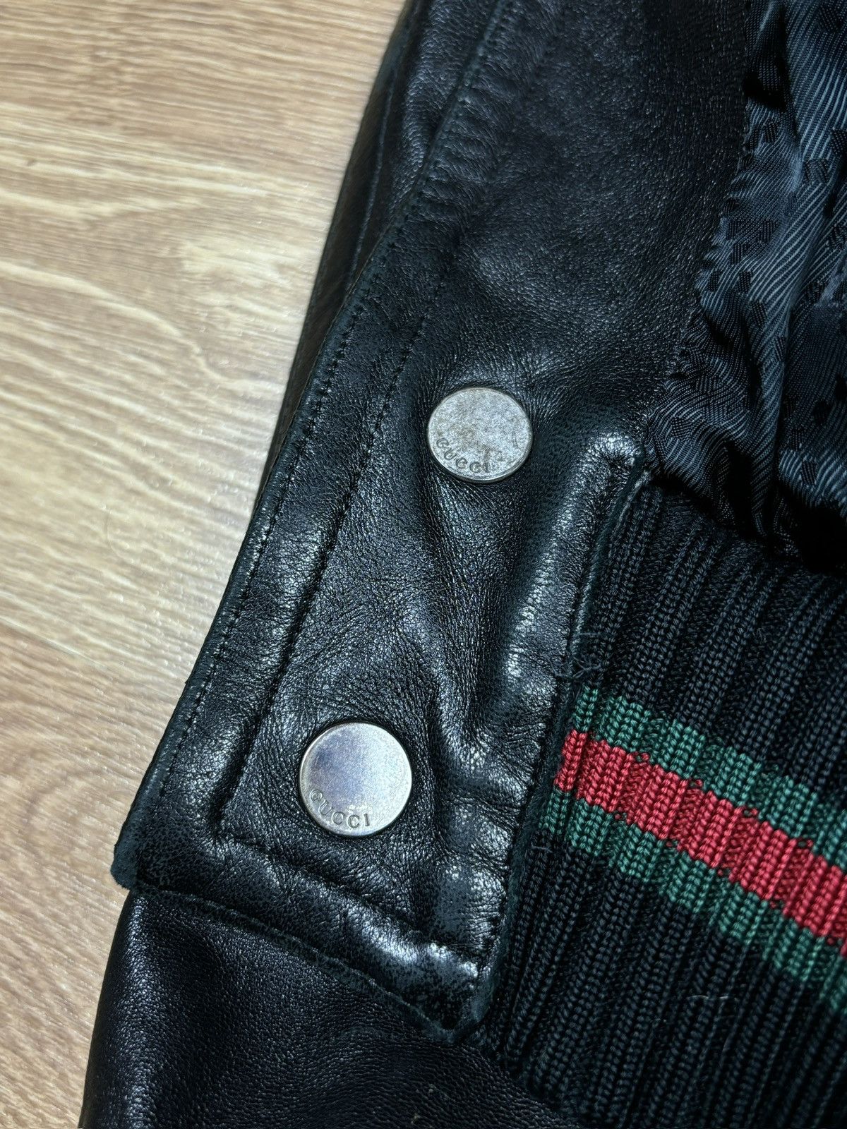 Gucci 2000s Gucci Web Stripe Leather Bomber Jacket Size US S / EU 44-46 / 1 - 13 Thumbnail