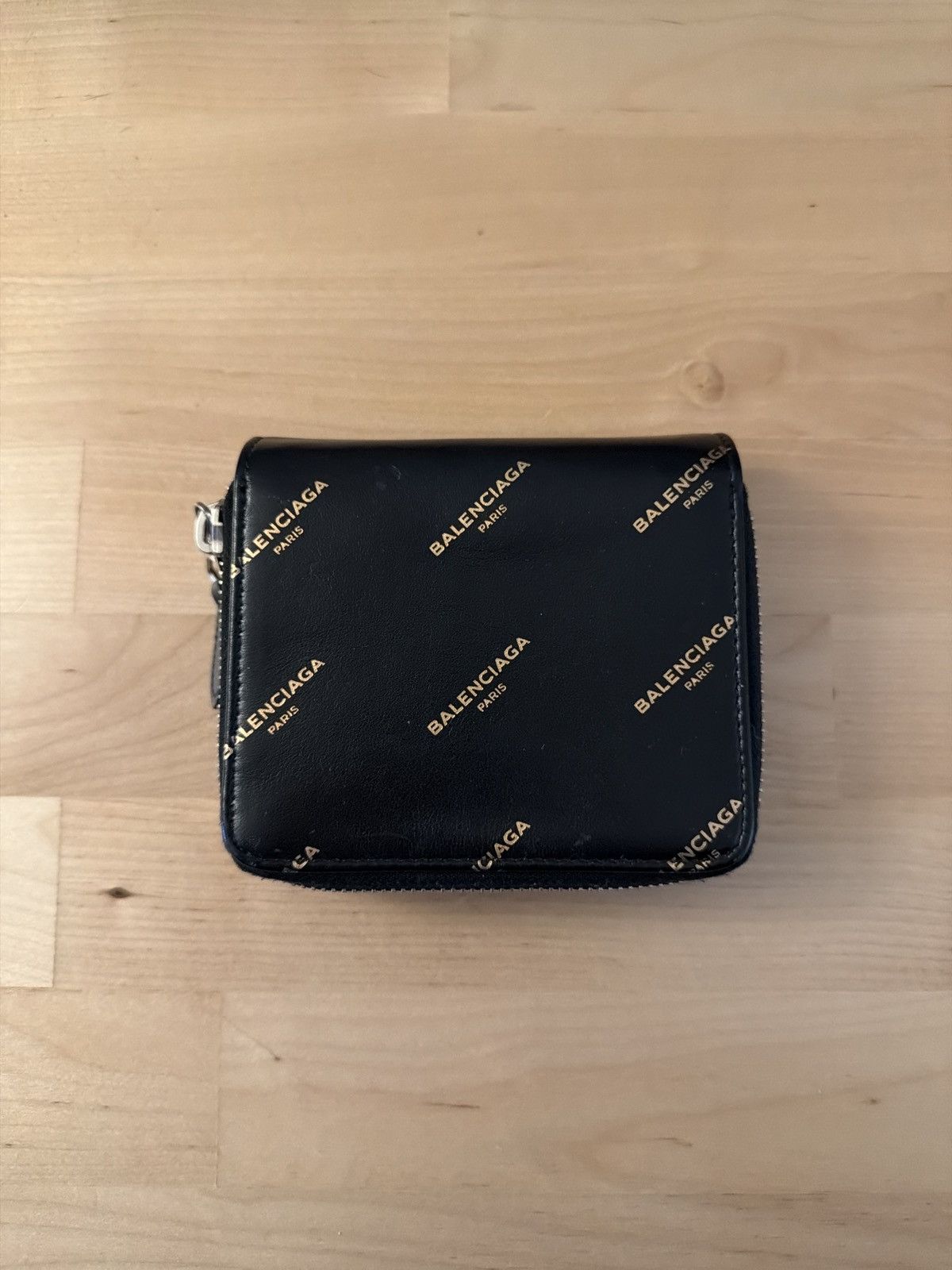 Balenciaga Balenciaga Monogram Wallet Size ONE SIZE - 1 Thumbnail