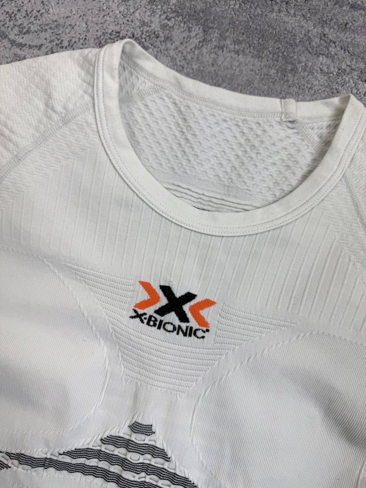 Sports Specialties X-Bionic Thermal Compression T-Shirt White Tee Size L-XL Size L / US 10 / IT 46 - 8 Thumbnail