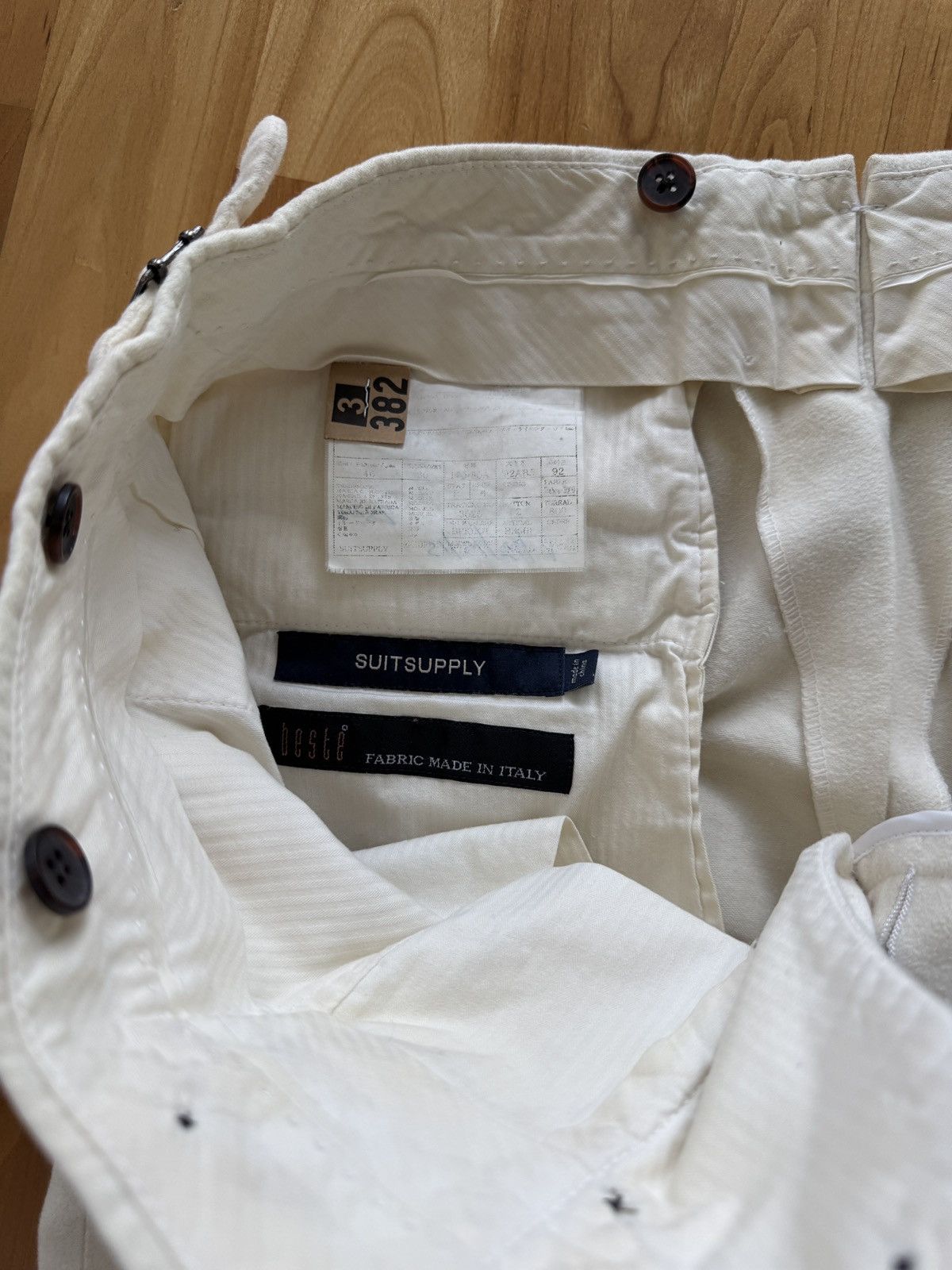 Suitsupply Suitsupply Cream Flannel Trousers Size 30 Size 36R - 8 Thumbnail