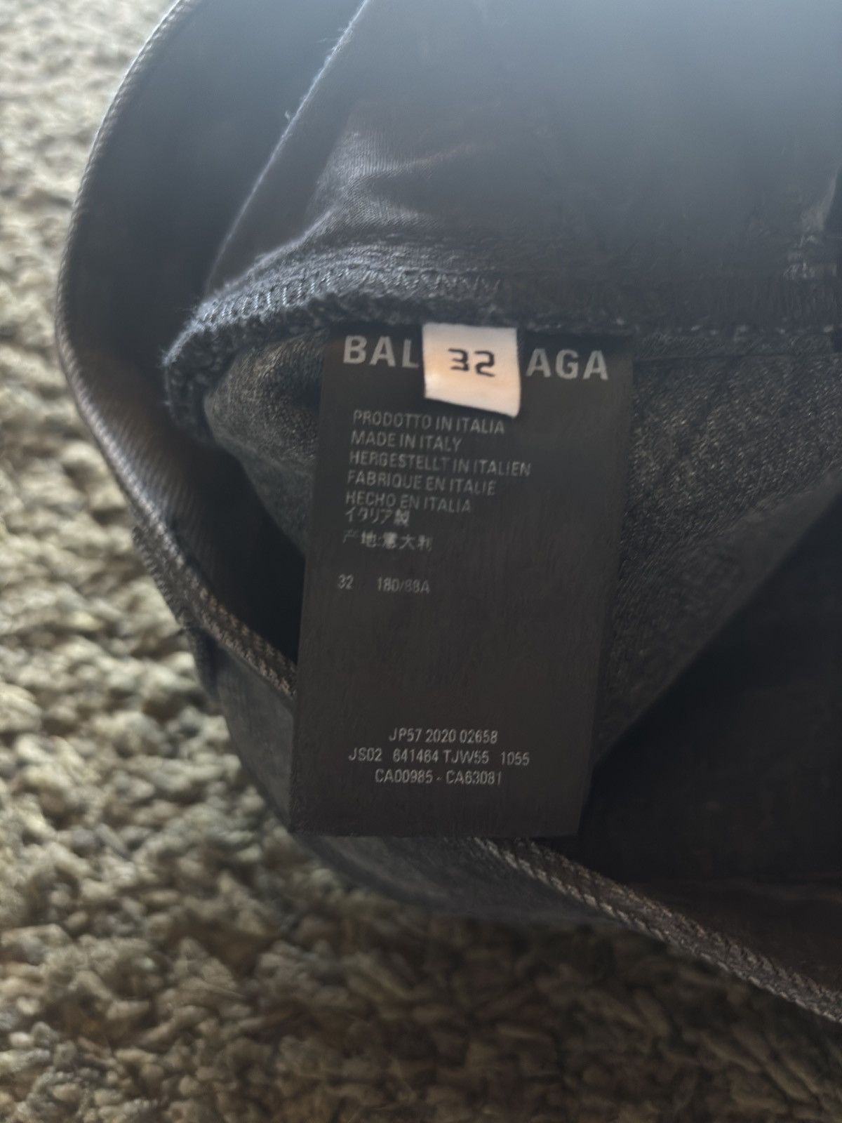 Balenciaga SS20 Balenciaga Skater Denim Camo Blue Black Grey Shorts Size US 32 / EU 48 - 9 Thumbnail