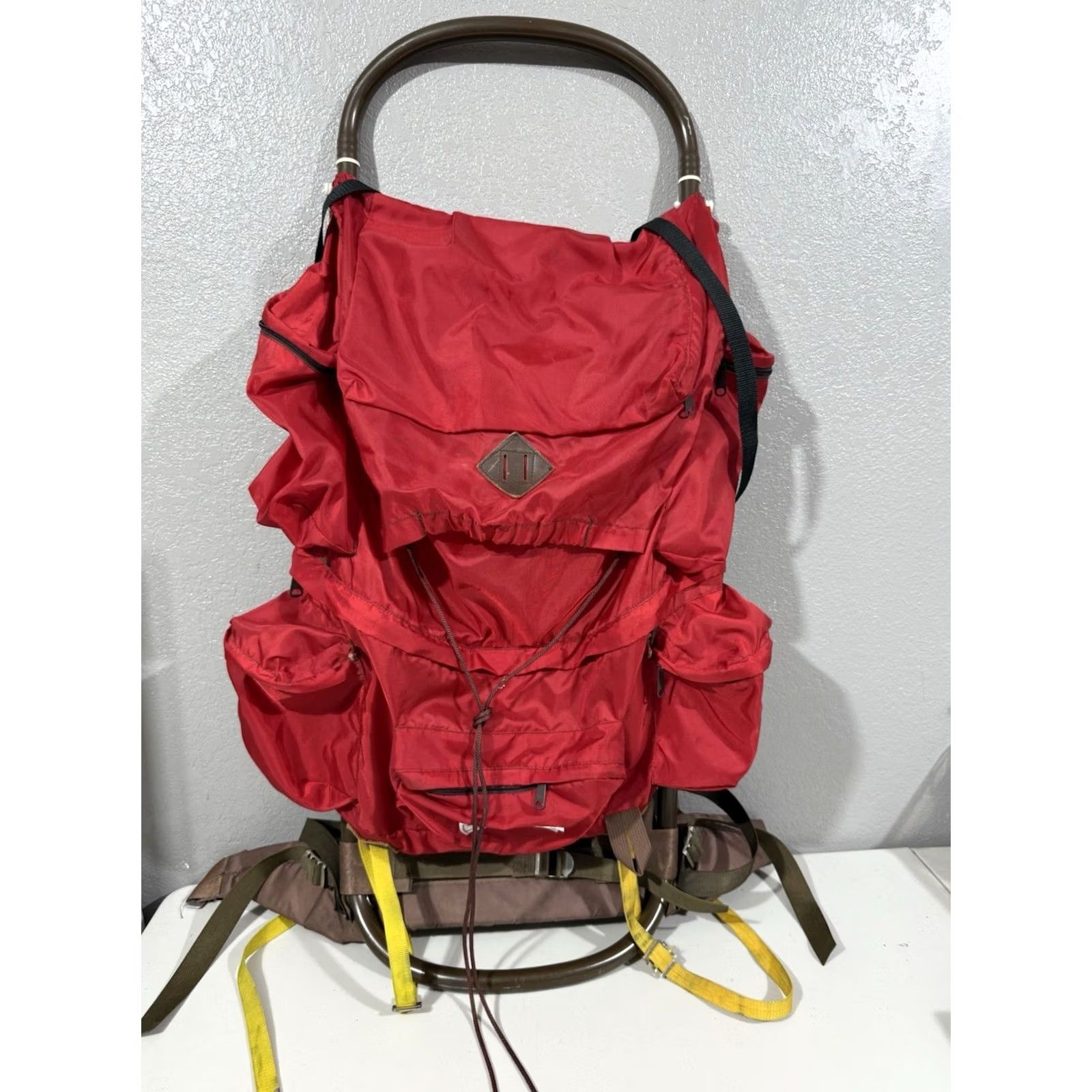 Vintage VINTAGE Alpine Designs Backpack Unisex Adults 14"W 20"H 8"D Red External Frame Nylon Hiking Camping Trail USA Size ONE SIZE - 2 Thumbnail