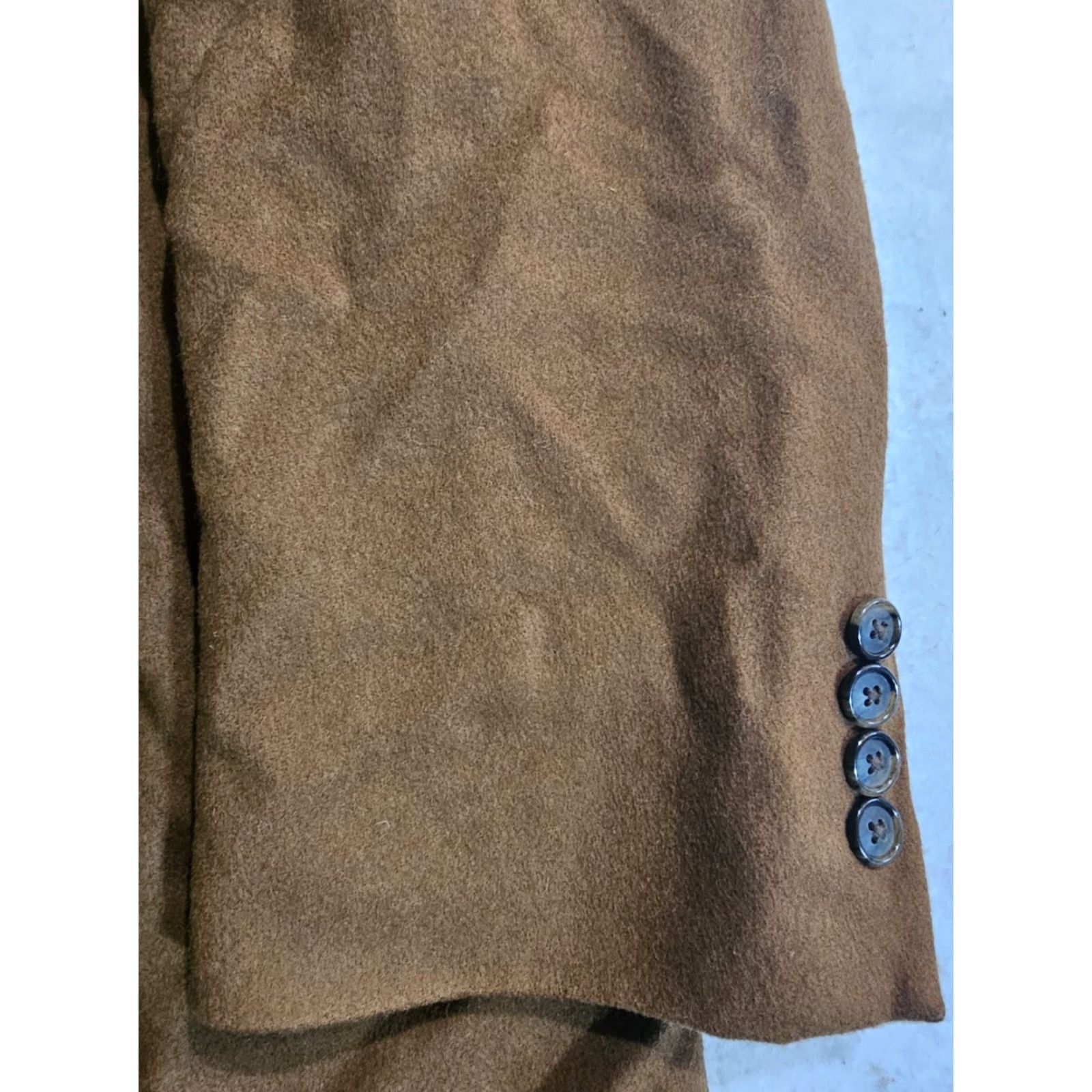 Jos. A. Bank Jos A Bank Signature 100% Wool Overcoat 3 Button Notch Lapel Mens 44R Brown Size US S / EU 44-46 / 1 - 6 Thumbnail