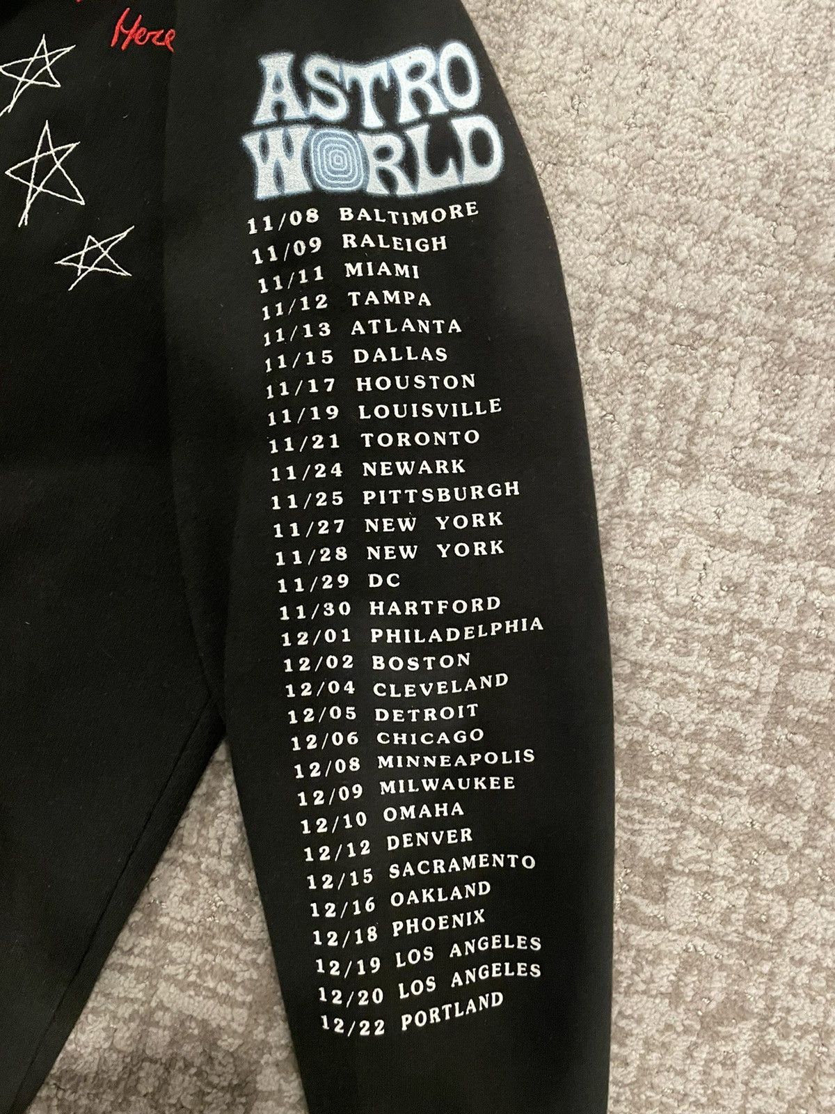 Travis Scott Astroworld Tour 2018 Look Mom Zip-Up Hoodie Size US L / EU 52-54 / 3 - 6 Thumbnail