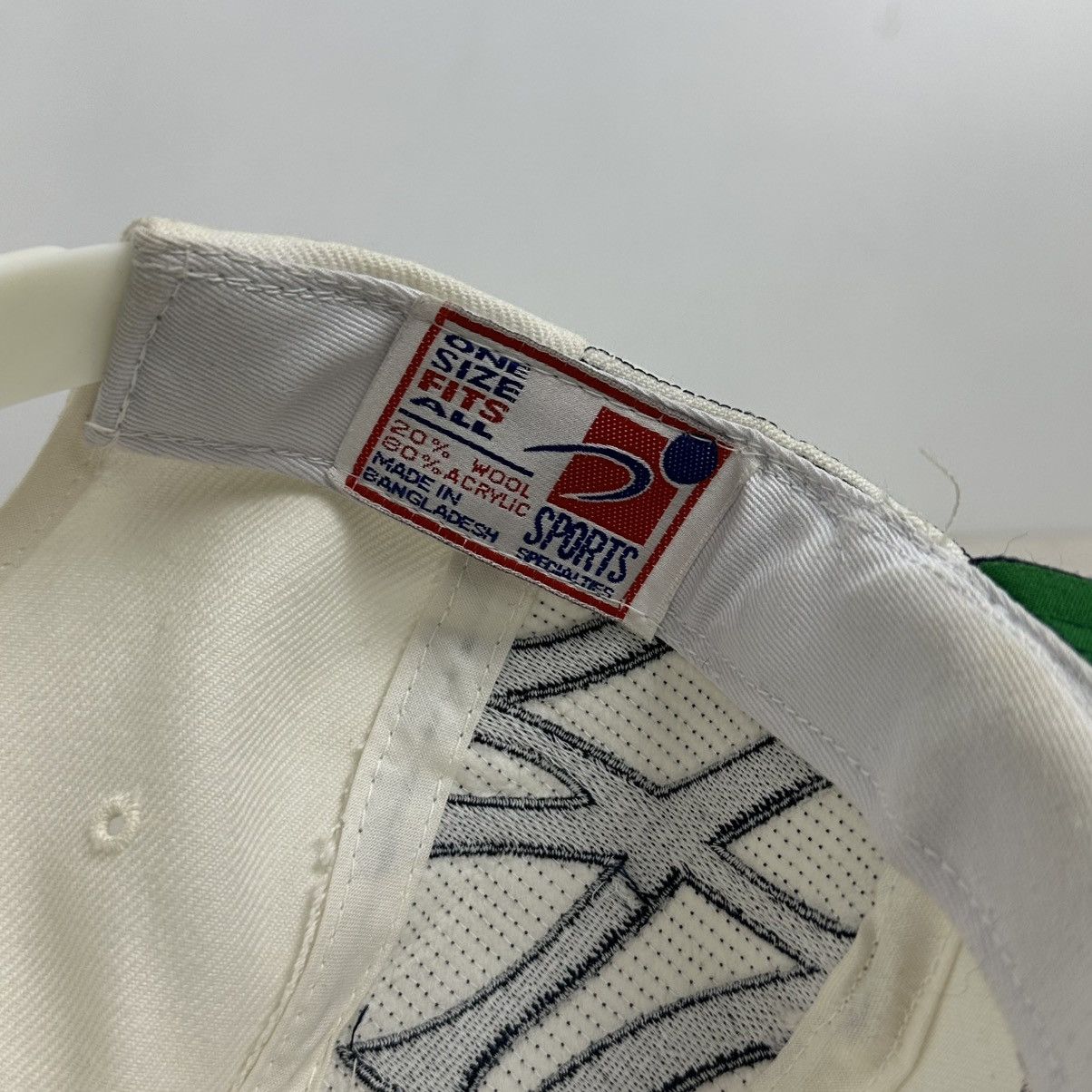 Vintage Rare New York Yankes Laser Sports Specialties 90s Hat Size ONE SIZE - 5 Thumbnail