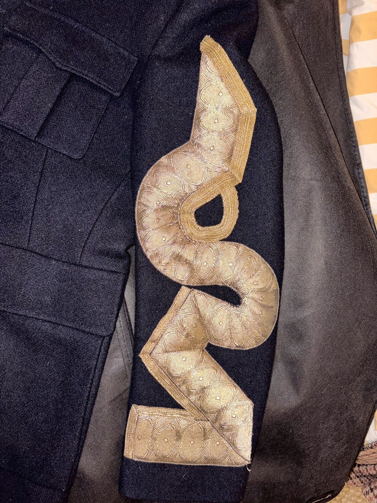 Dries Van Noten Dries Van Noten FW16 Heavy Embellished Coat Size US L / EU 52-54 / 3 - 12 Thumbnail