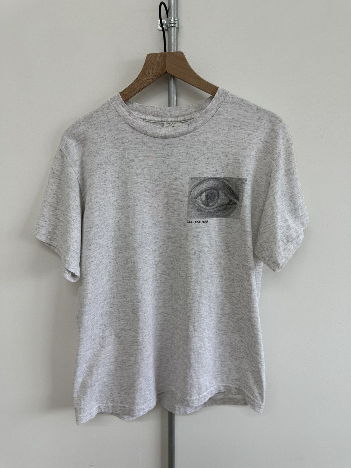 Vintage Vintage M.C. Escher tee Size US L / EU 52-54 / 3 - 1 Thumbnail