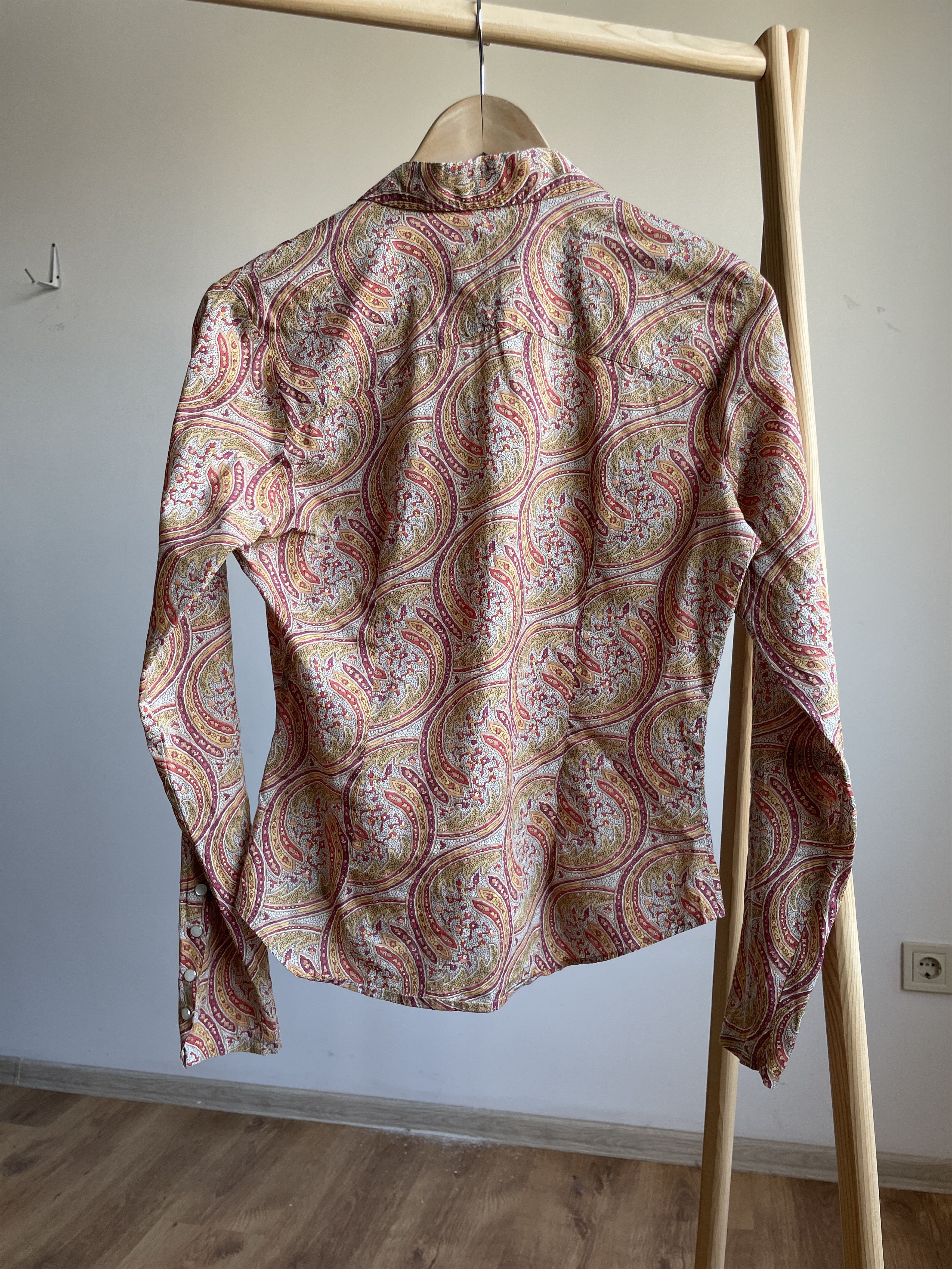 Acne Studios Acne Jeans Acne Studios Vintage Womens Boast Paisley Blouse Size L / US 10 / IT 46 - 2 Thumbnail