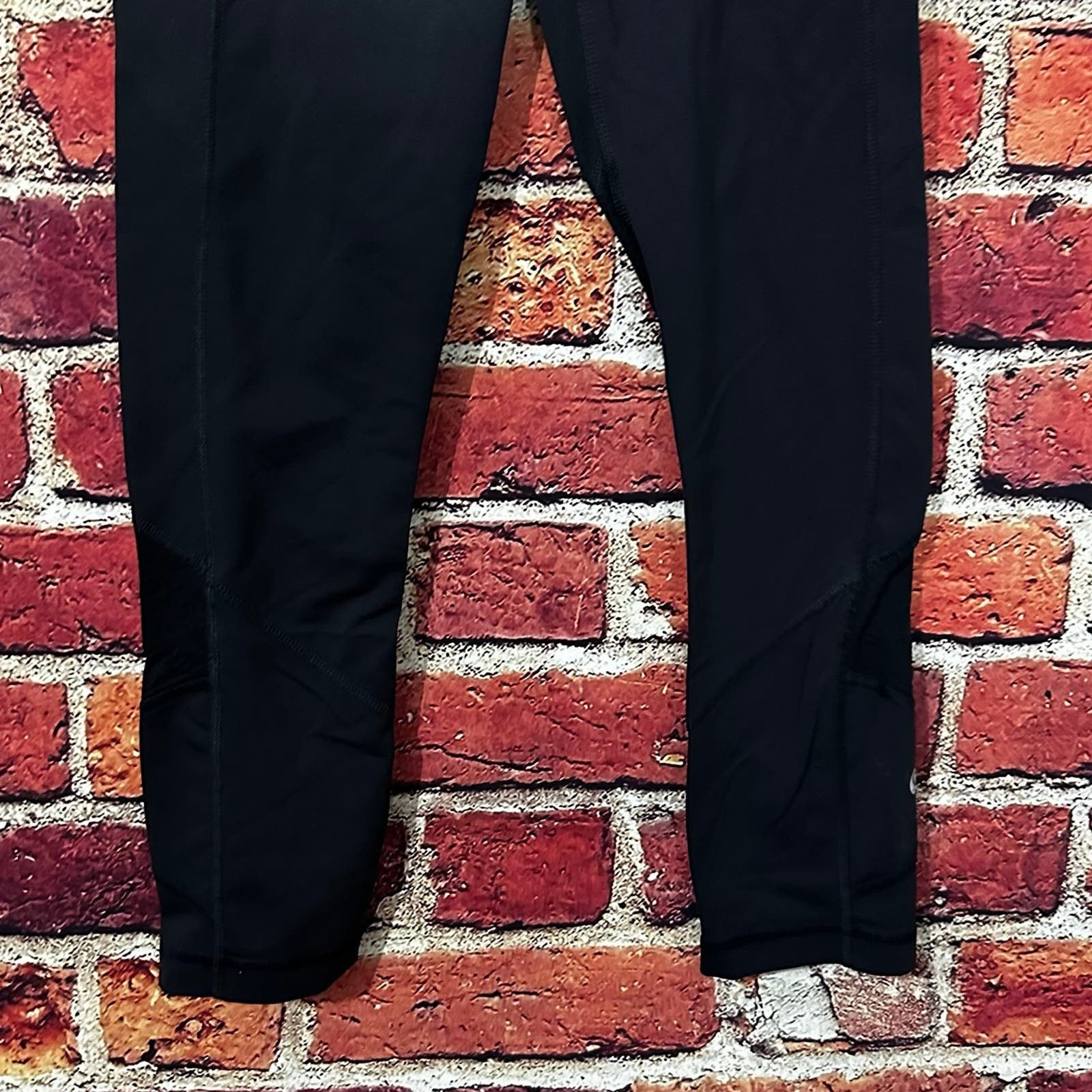 Lululemon Black full length Lululemon Leggings size 2 Size 26" / US 2 / IT 38 - 3 Thumbnail