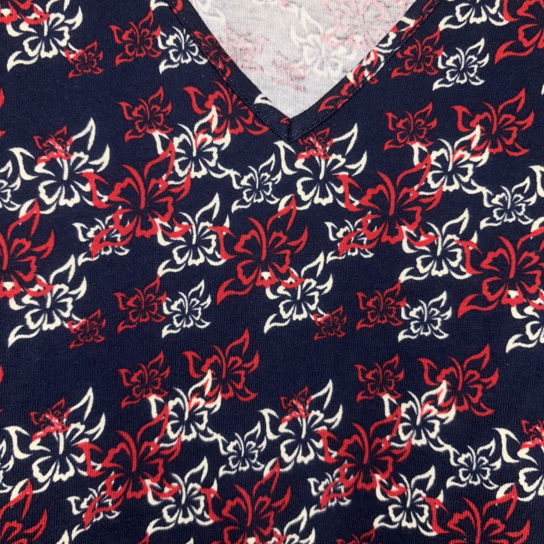 Vintage Ulla Popken Women V Neck Top Tunic Tee Blue Floral Pockets Cotton 16 Regular Short Sleeve Pullover Shirt Size XXL / US 16-18 / IT 52-54 - 4 Thumbnail