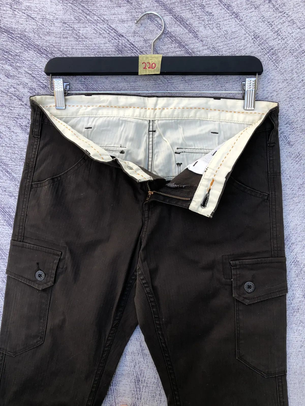 Japanese Brand × Olive Japanese Uniqlo Cargo Pants Multipocket Tactical W34xL41 Size US 34 / EU 50 - 7 Thumbnail