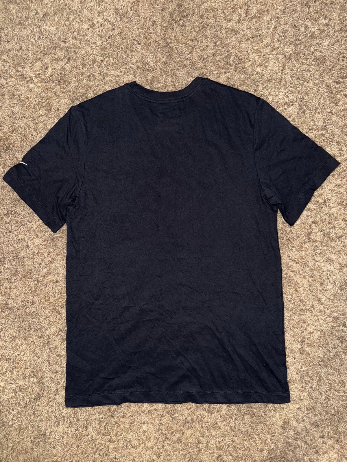 Nike Nike Women’s Dri-Fit Black Lives Matter Team Issue T-Shirt RARE Size S / US 4 / IT 40 - 4 Thumbnail